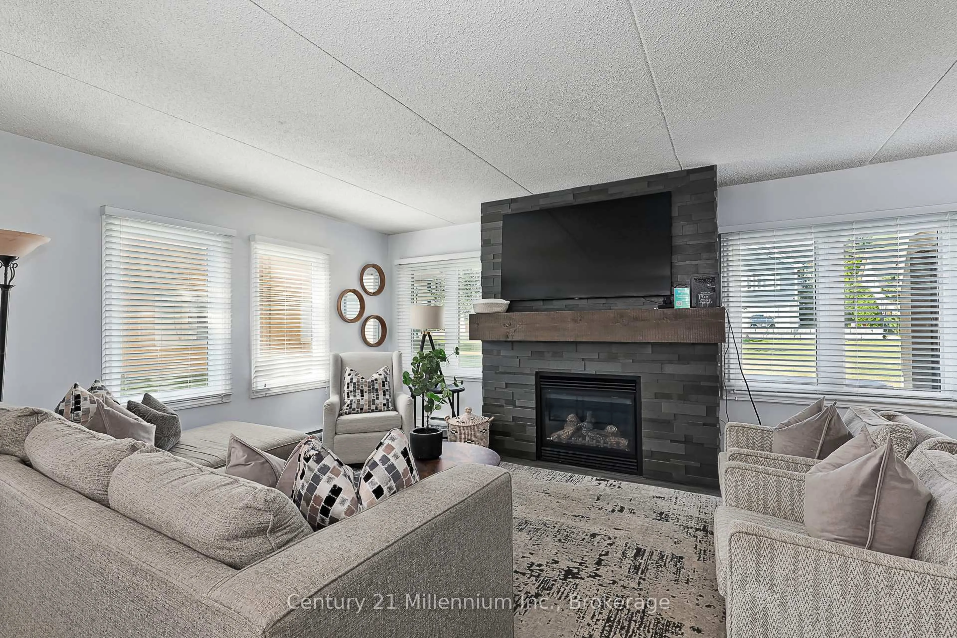 Living room with furniture, unknown for 169 Jozo Weider Blvd #118, Blue Mountains Ontario L9Y 0V2