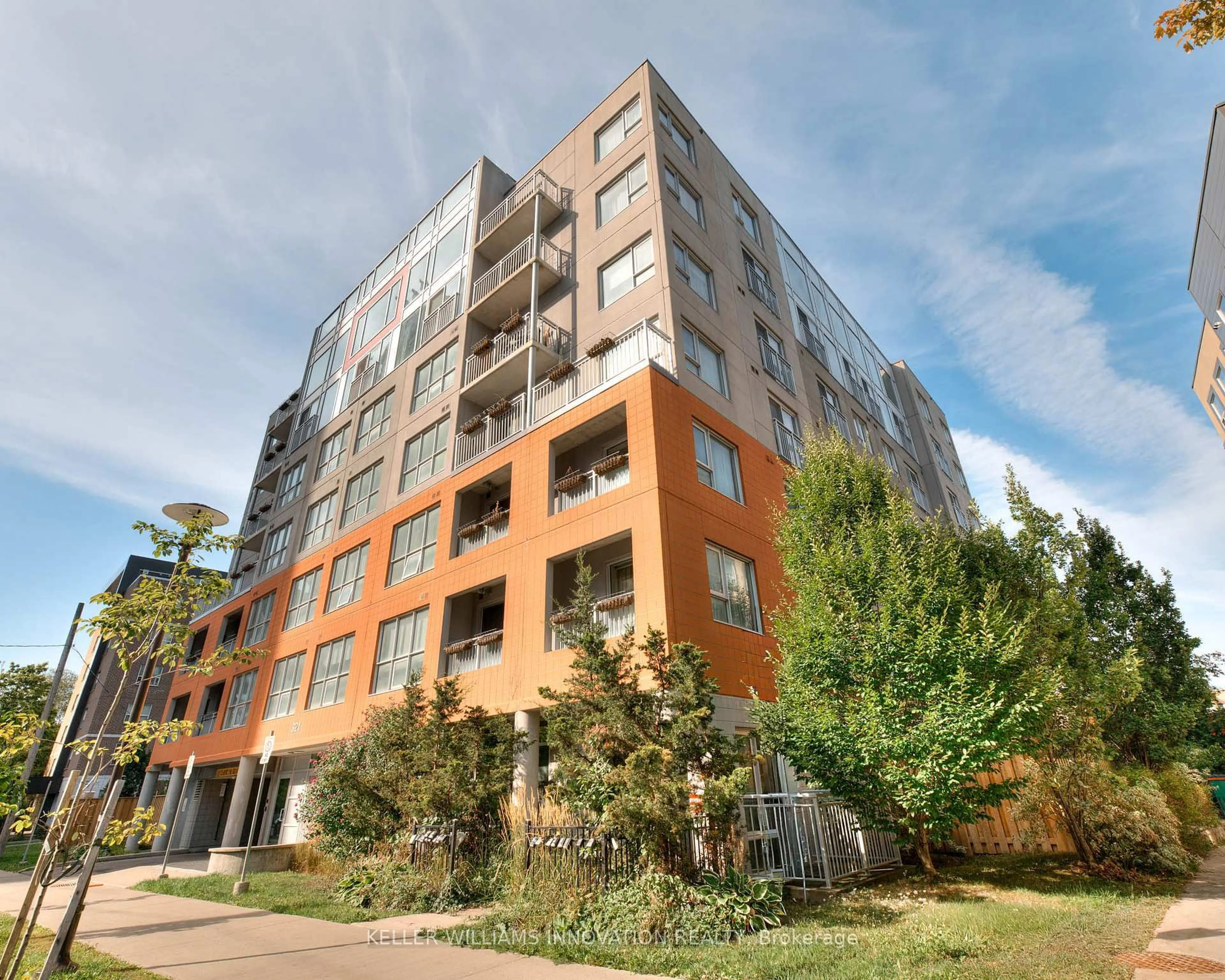 Unknown for 321 Spruce St #506, Waterloo Ontario N2L 0G4