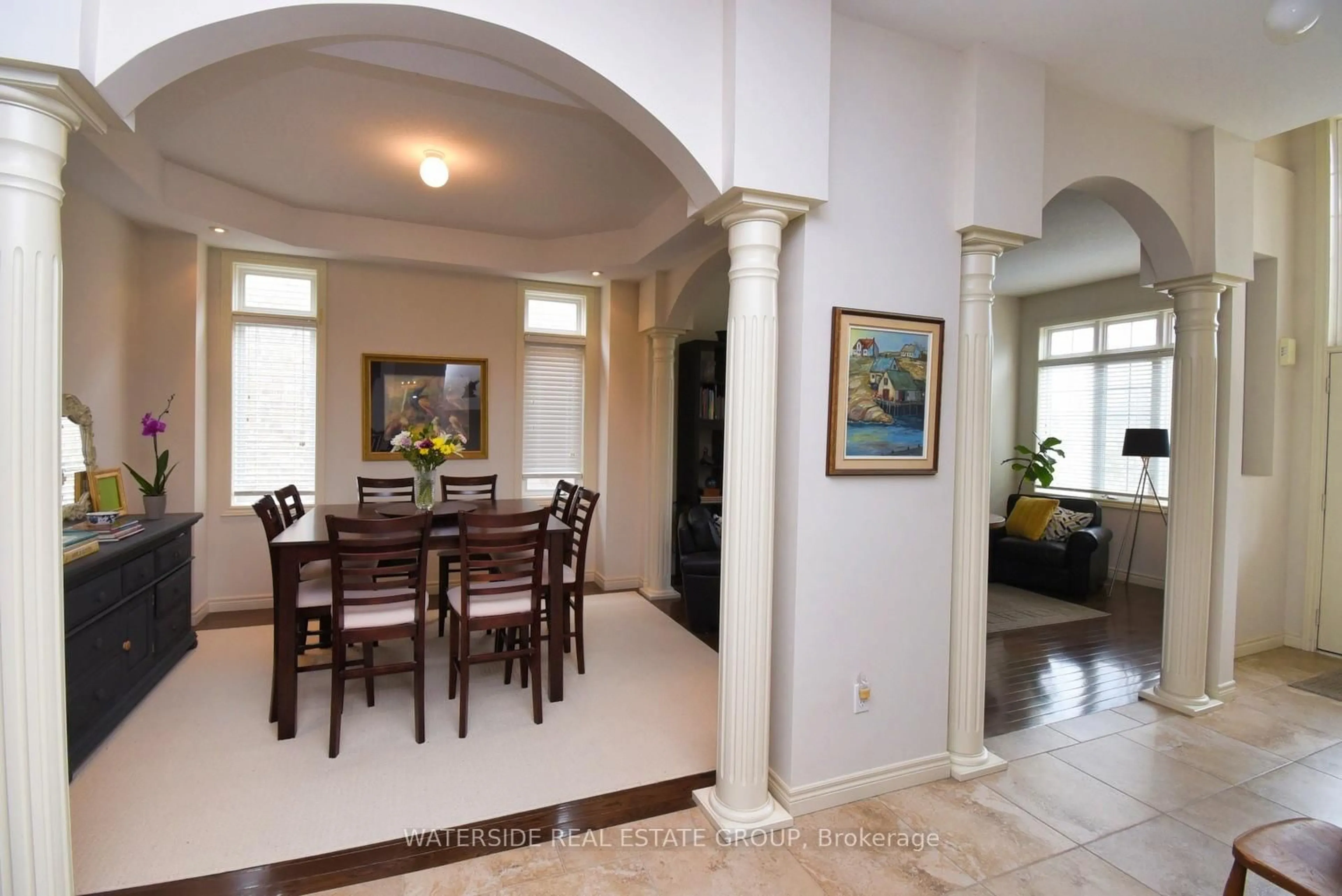 Dining room, ceramic/tile floor for 321 Braithwaite Ave, Hamilton Ontario L9G 5A7
