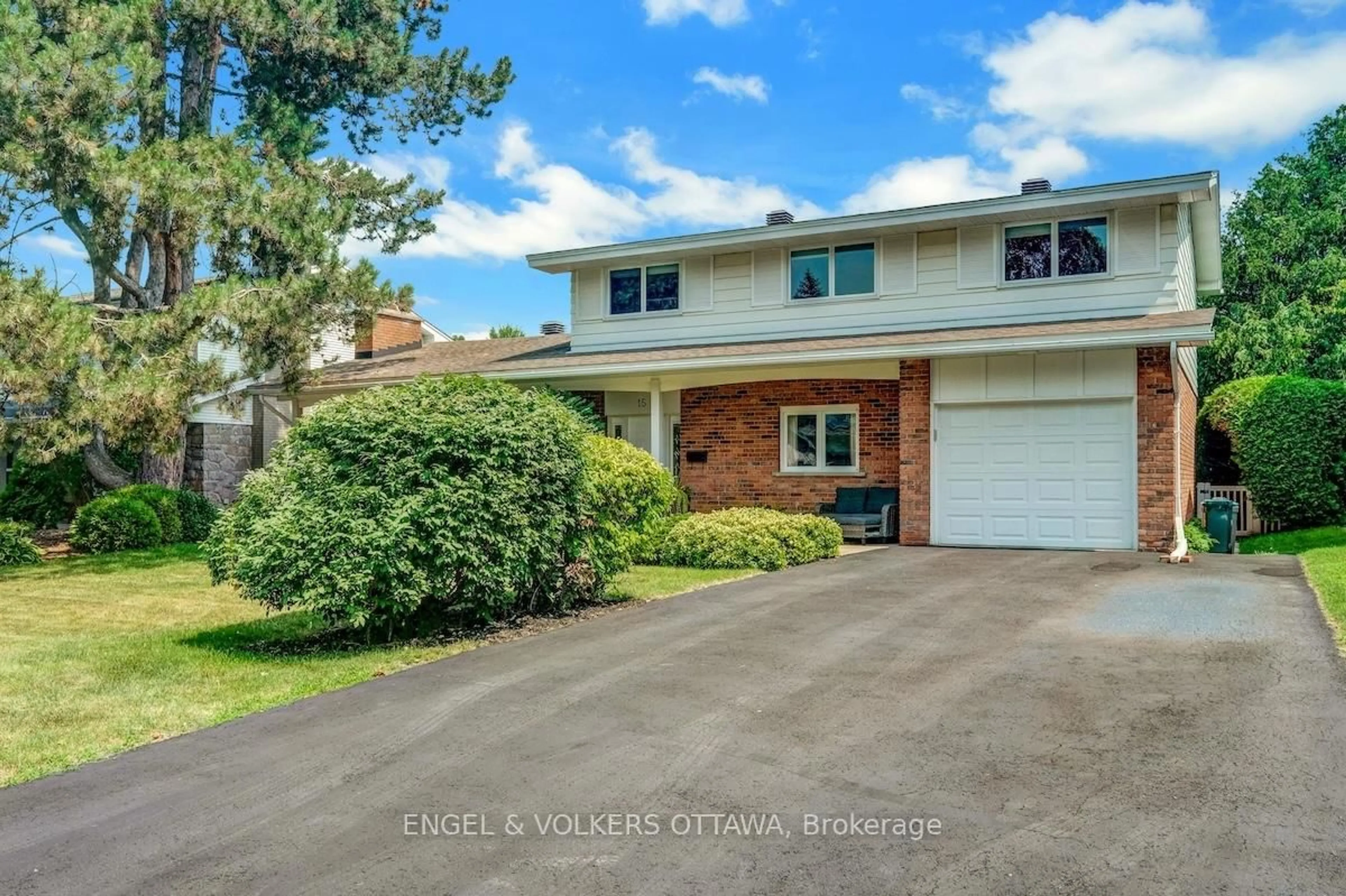 Home with brick exterior material, street for 15 Dickson St, Ottawa Ontario K2H 7H6