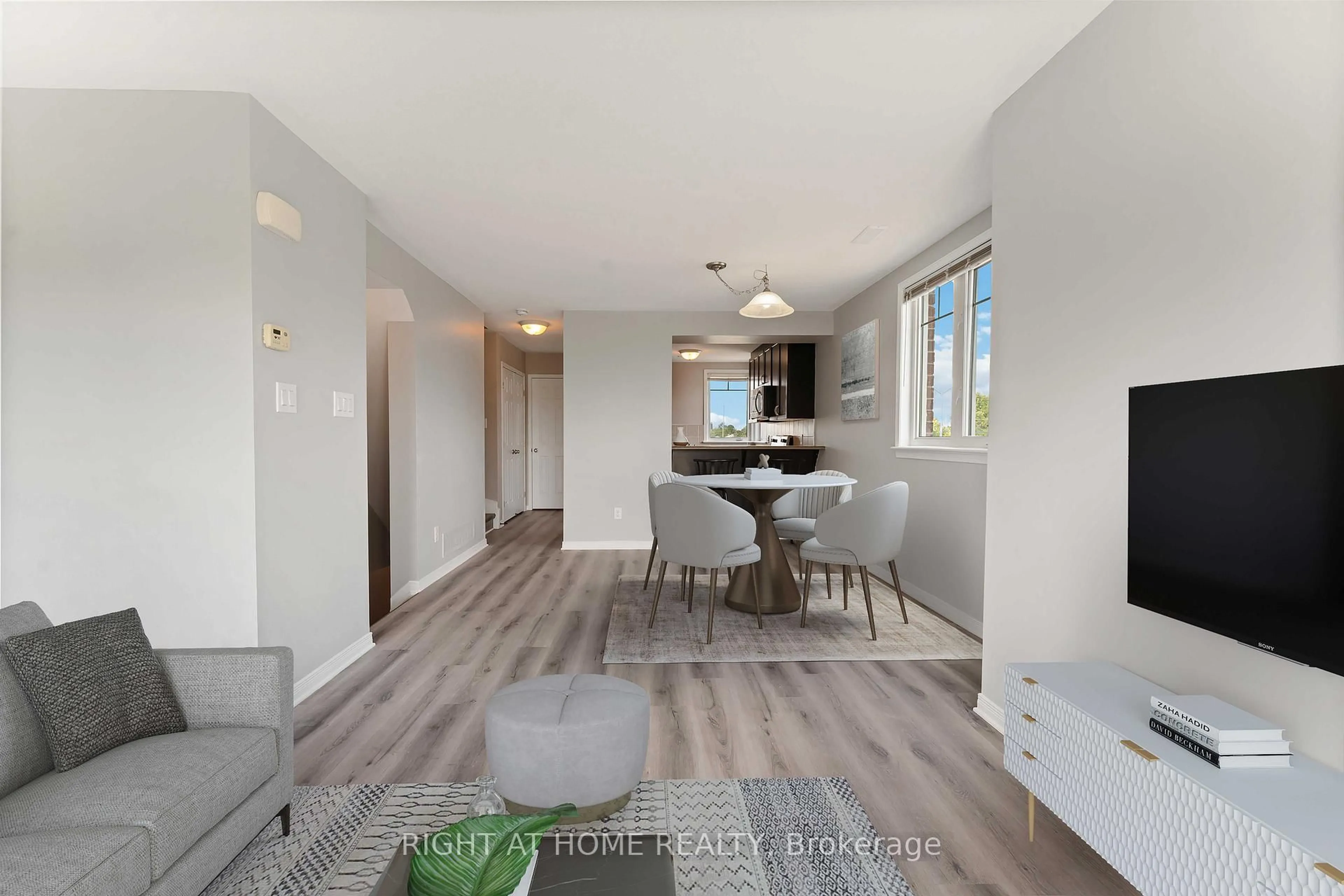 A pic of a room for 250 Espin Hts, Ottawa Ontario K2J 0Y8