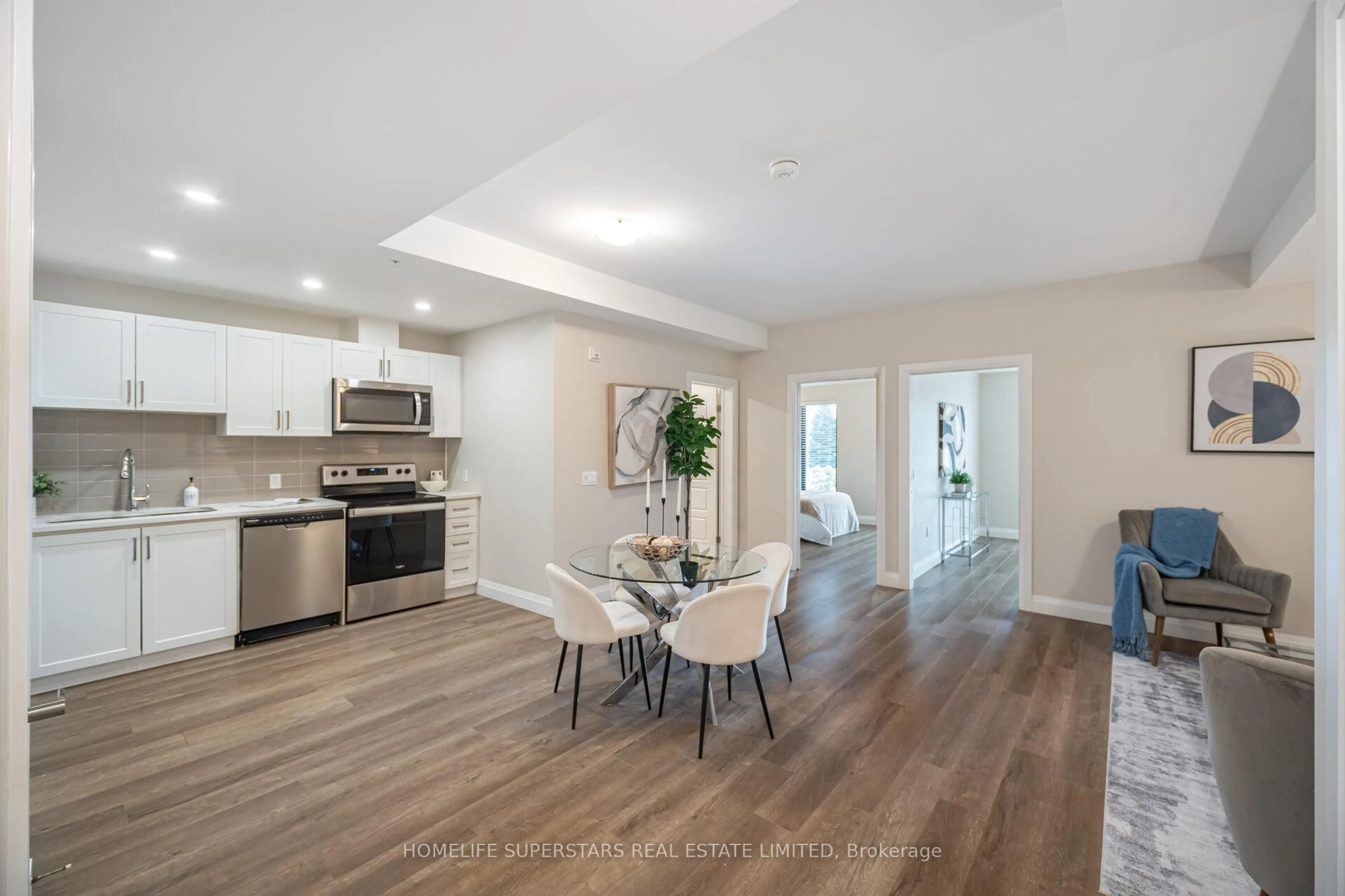 Open concept kitchen, unknown for 5 Wake Robin Dr #115, Kitchener Ontario N2E 0H6