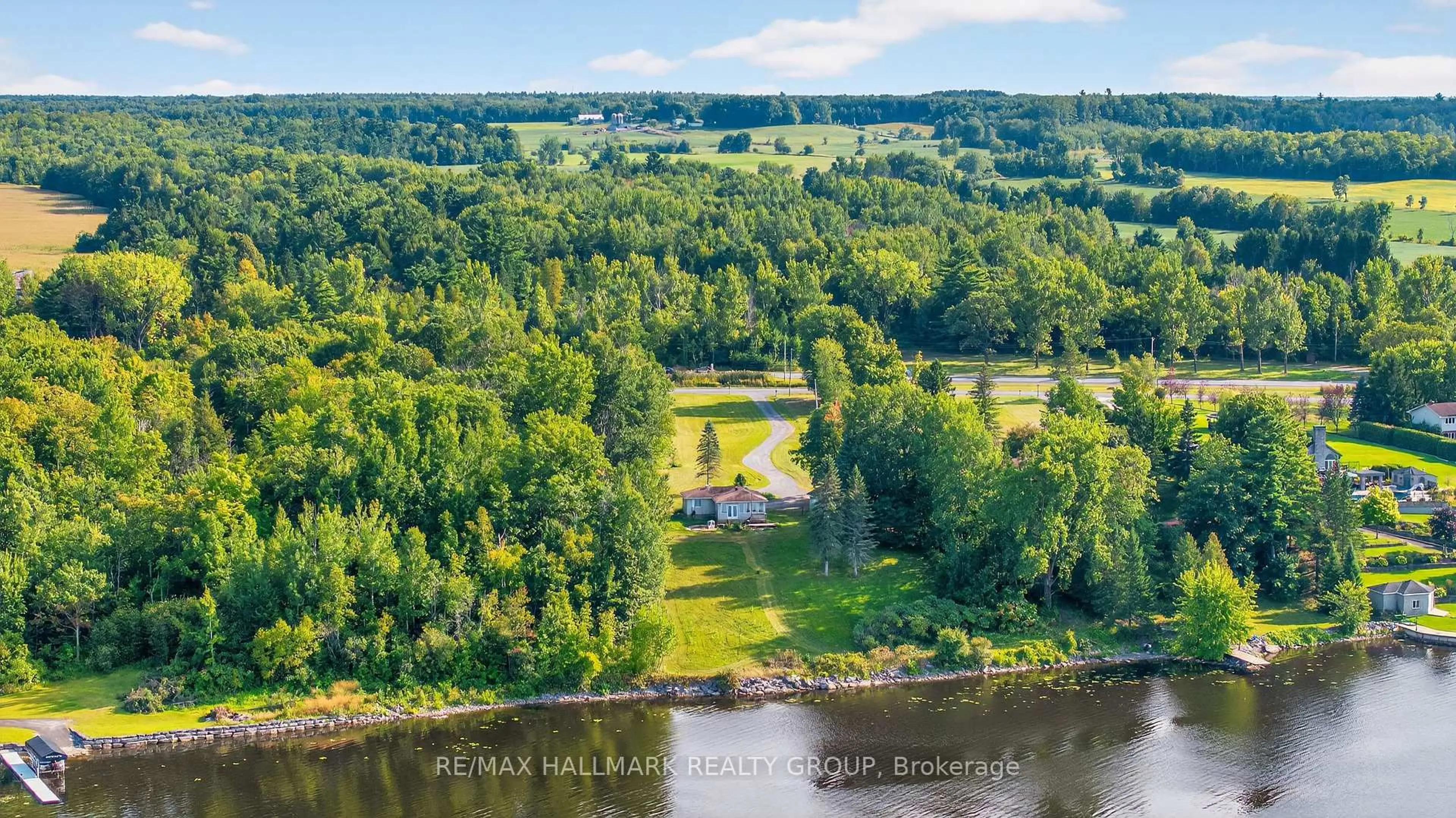 A pic from outside/outdoor area/front of a property/back of a property/a pic from drone, water/lake/river/ocean view for 3855 Old Highway 17, Clarence-Rockland Ontario K4K 1W2