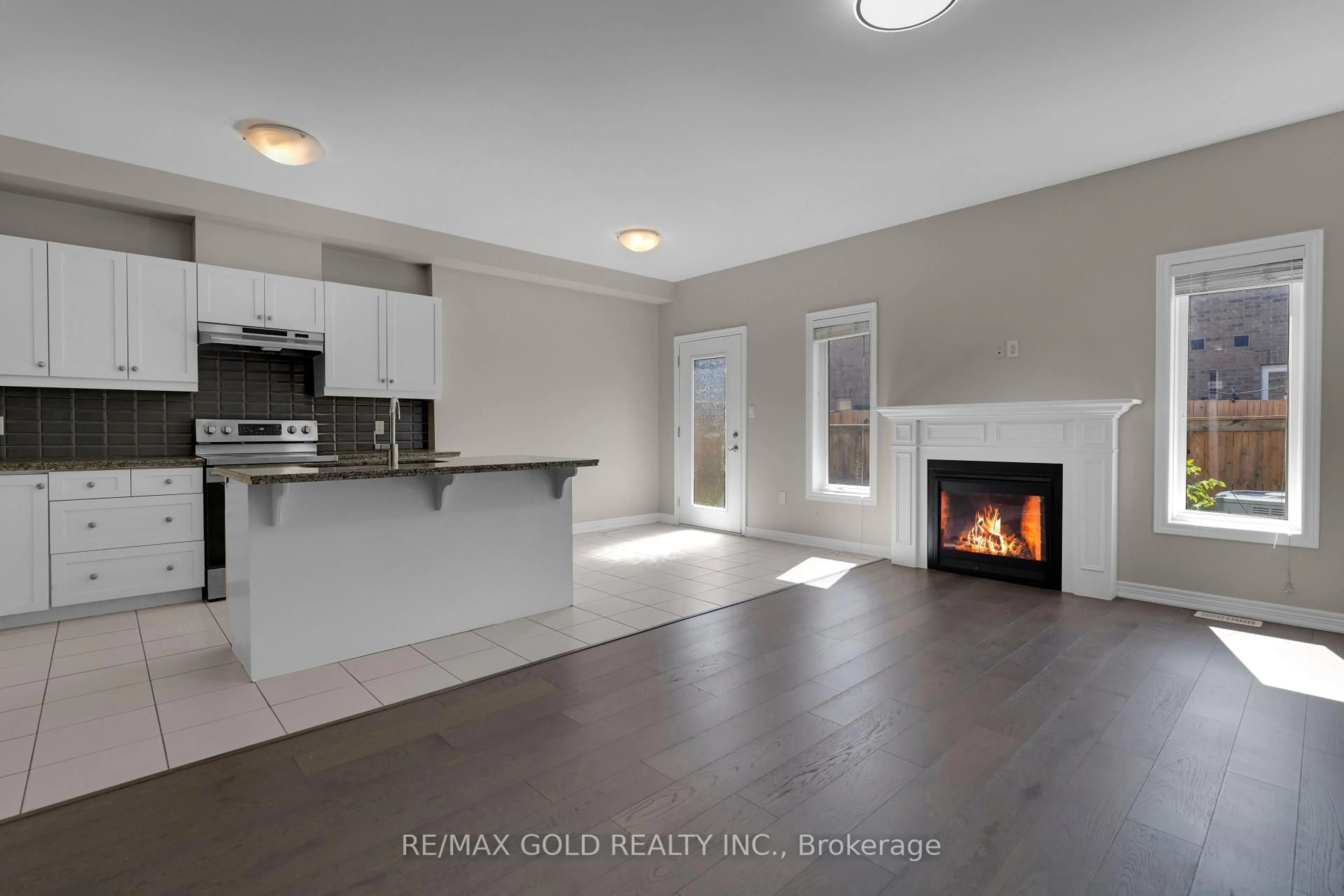 Open concept kitchen, unknown for 19 Santa Barbara Lane, Hamilton Ontario L9B 0J3