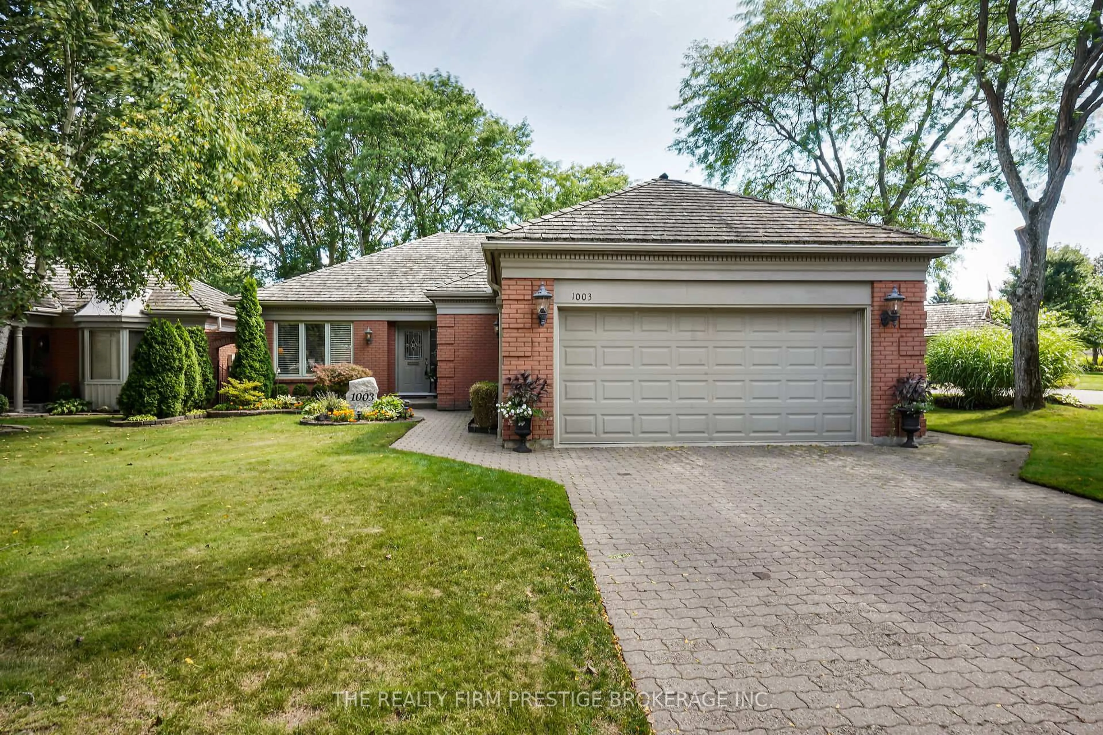 Home with brick exterior material, street for 1003 Hunt Club Mews, London North Ontario N6H 4R7