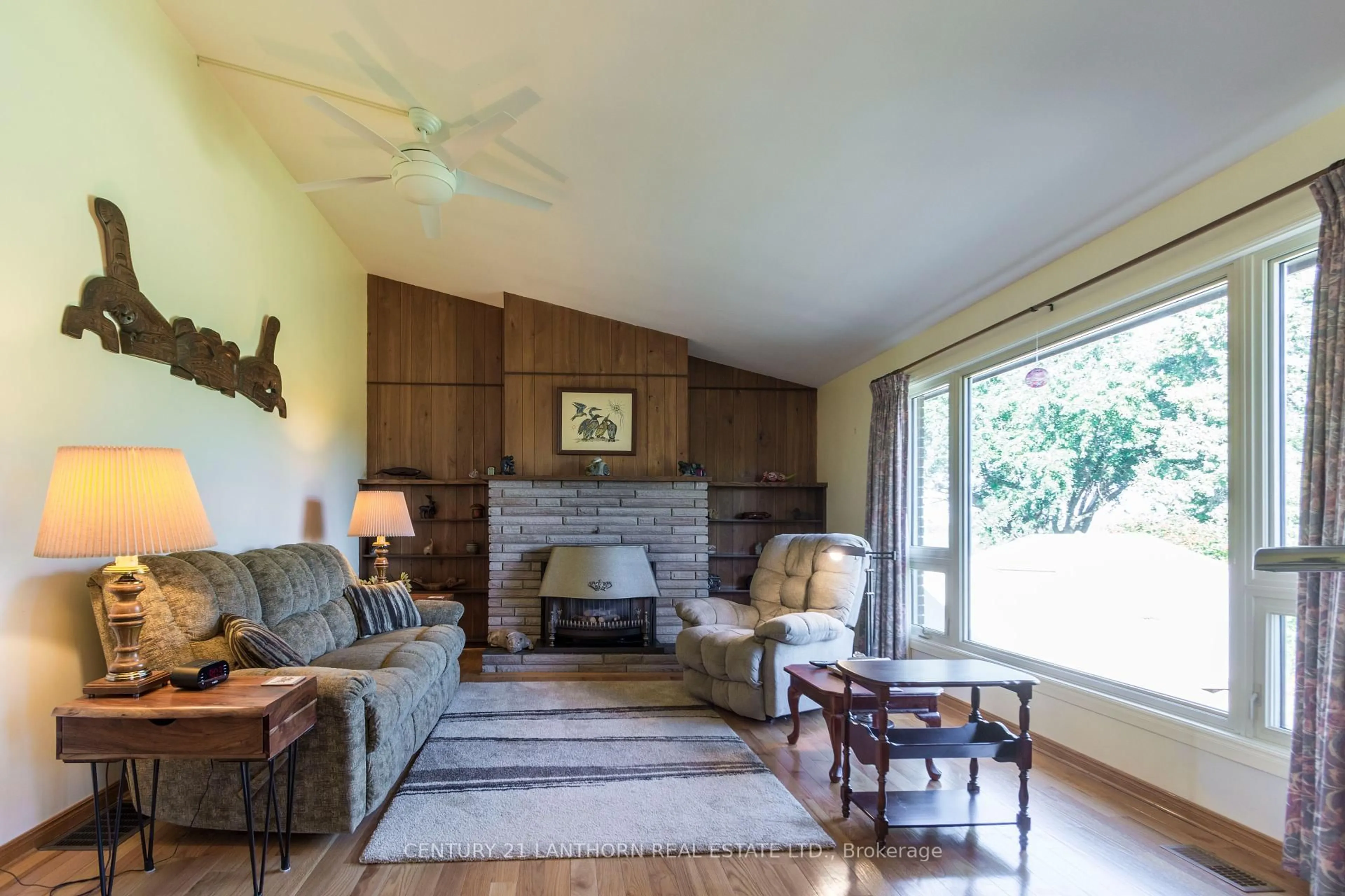 Living room with furniture, unknown for 503 Wallbridge Rd, Belleville Ontario K8N 4Z5
