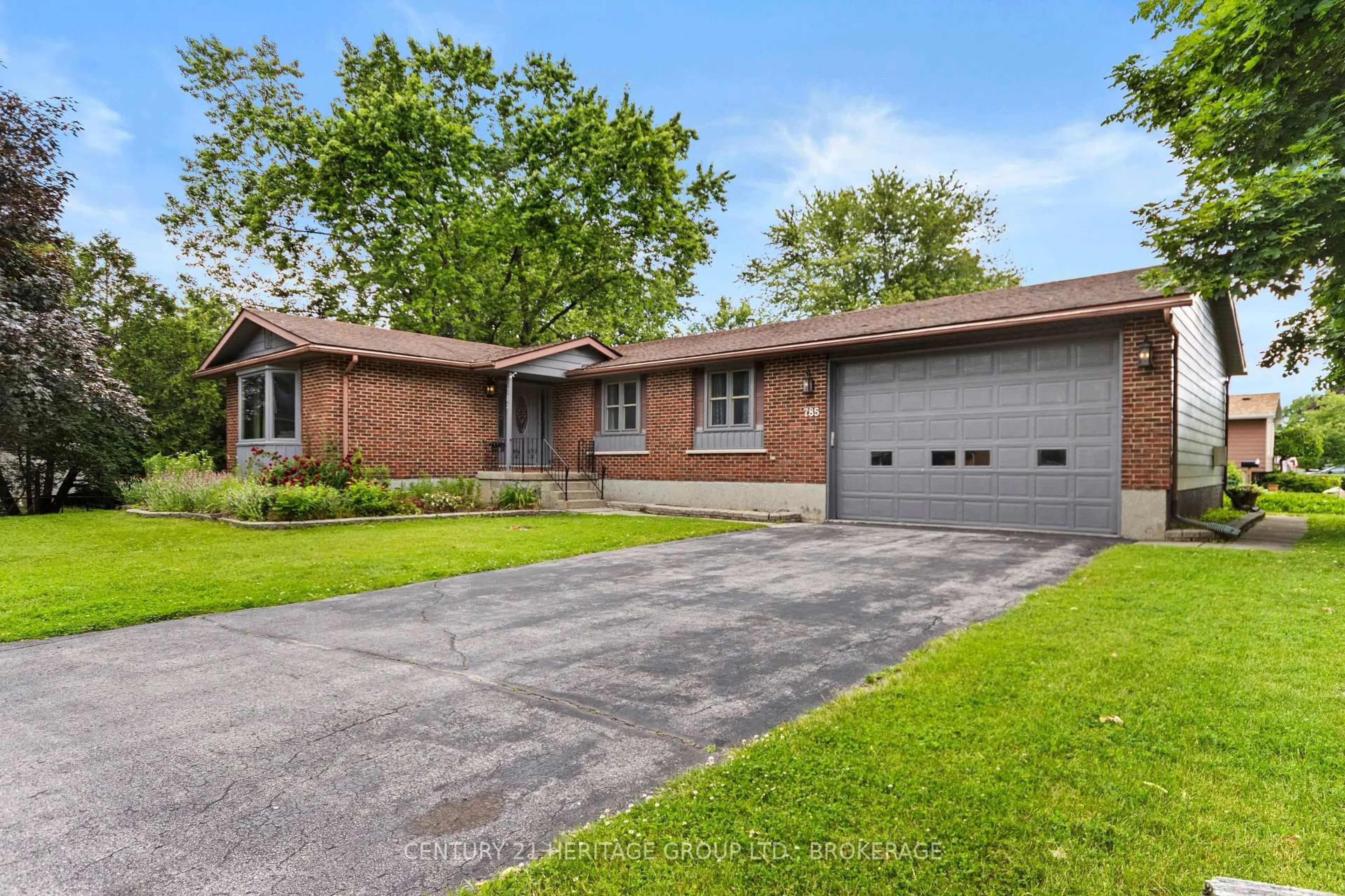 Home with brick exterior material, street for 785 Allum Ave, Kingston Ontario K7M 7A3