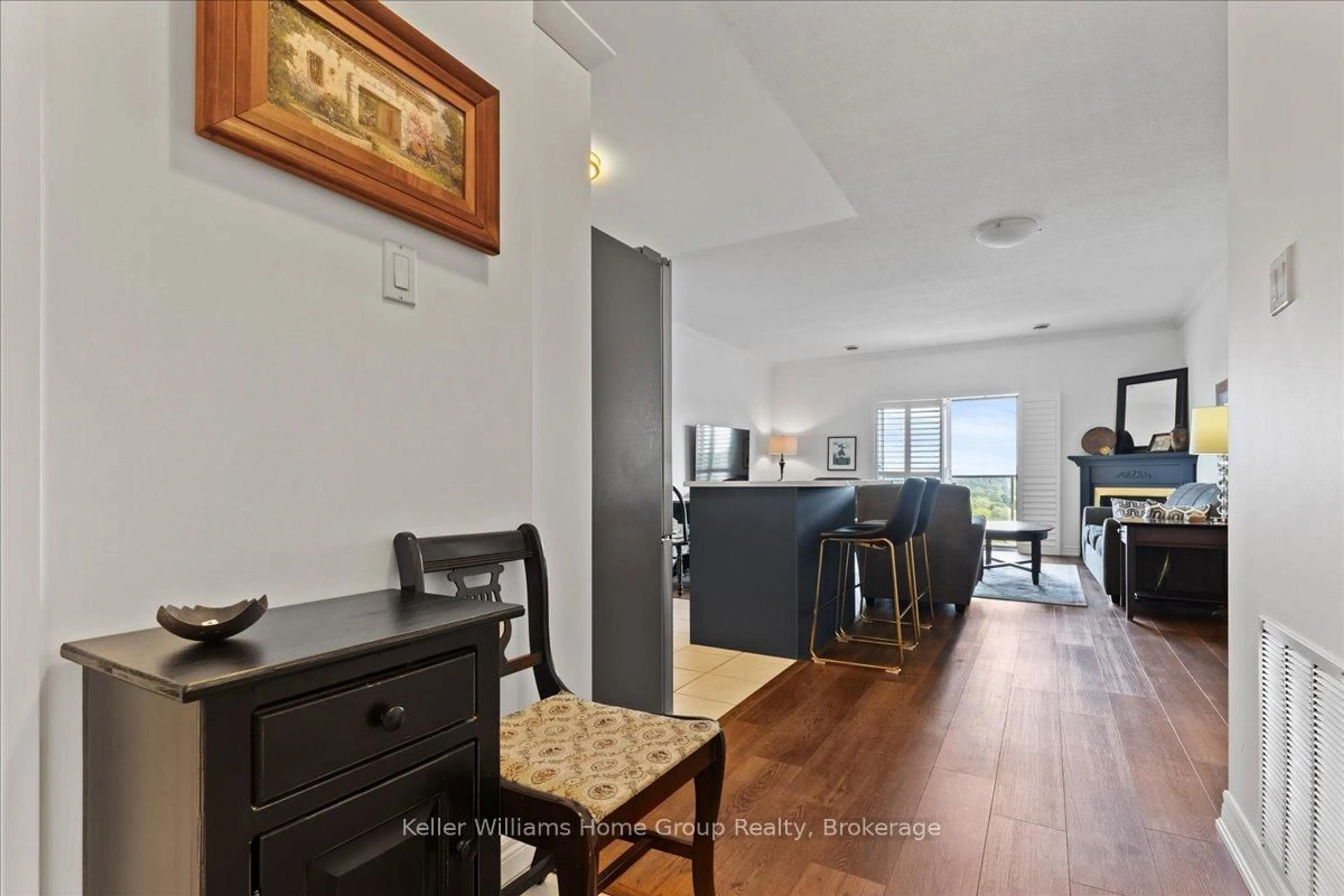 Unknown for 60 Wyndham St #809, Guelph Ontario N1E 7H7