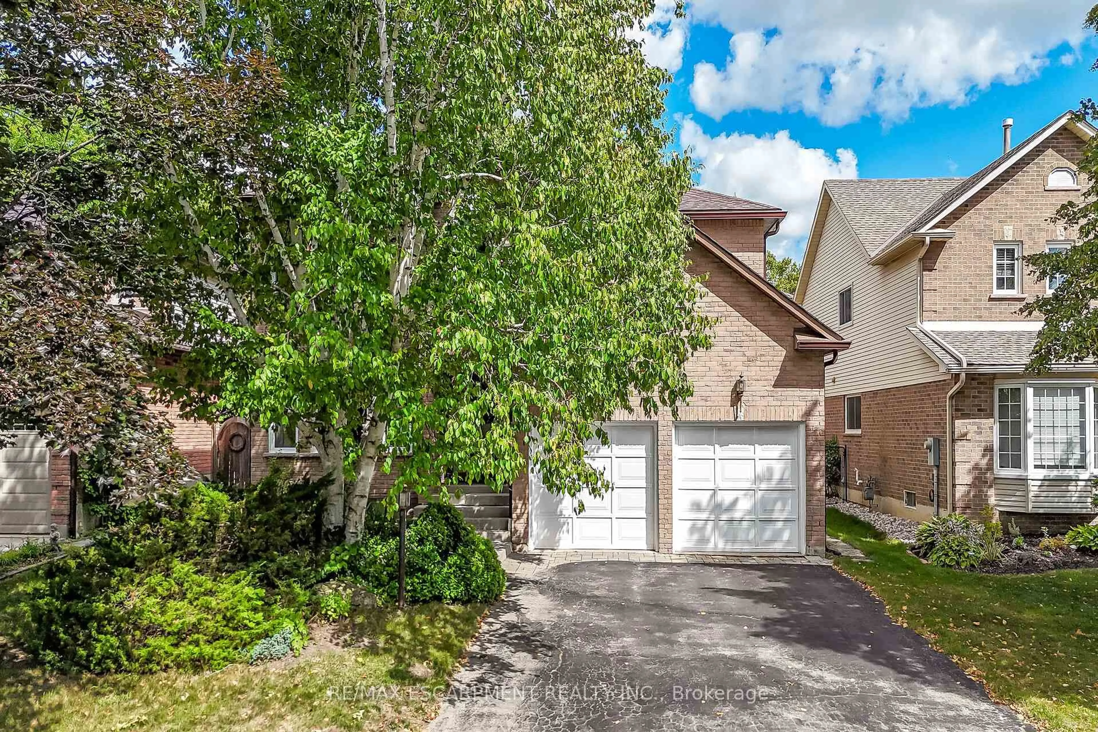 Unknown for 70 Golfview Cres, Hamilton Ontario L9H 6T6