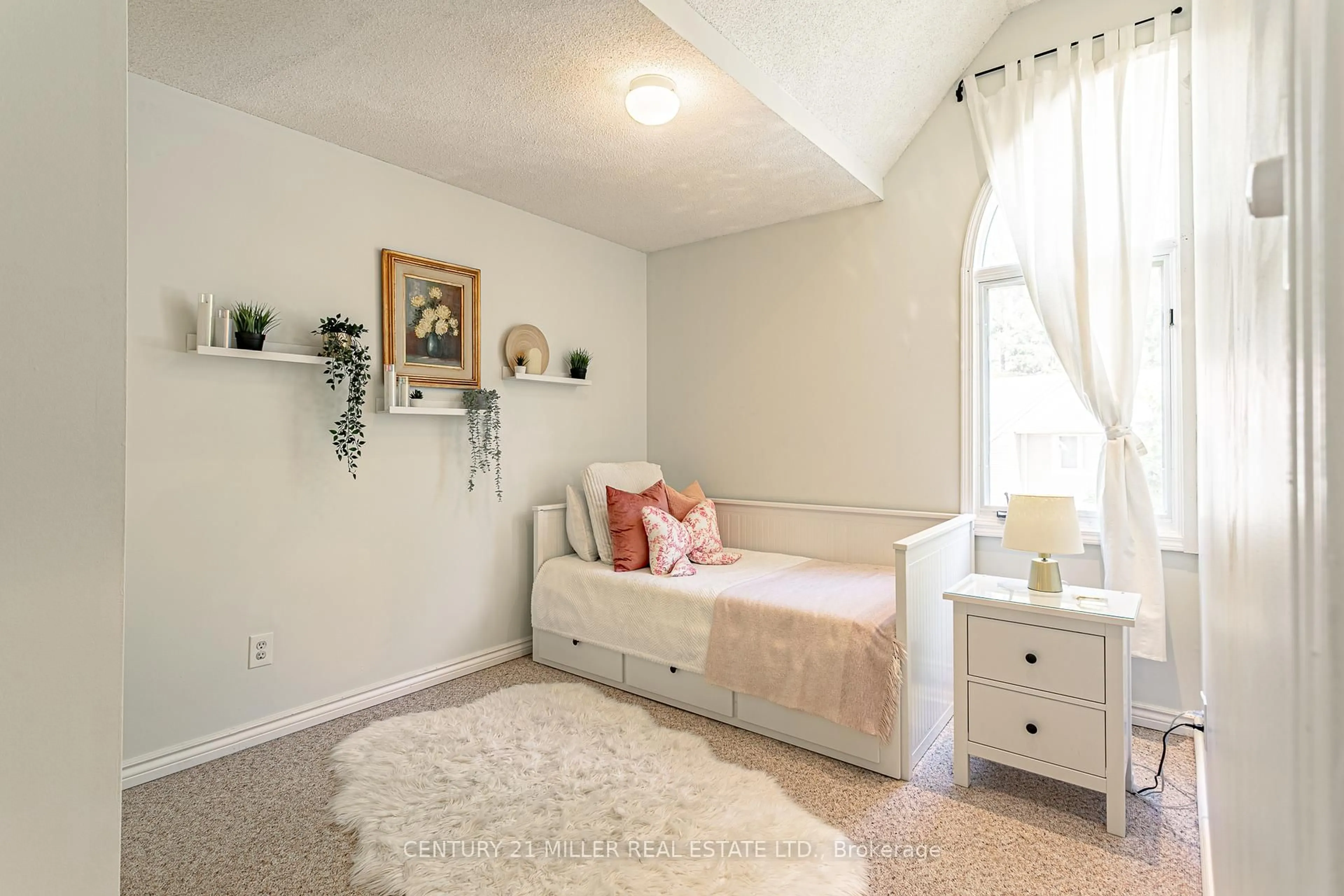 Bedroom with bed, unknown for 9 Ailsa Pl #16, London South Ontario N5Z 4Z6