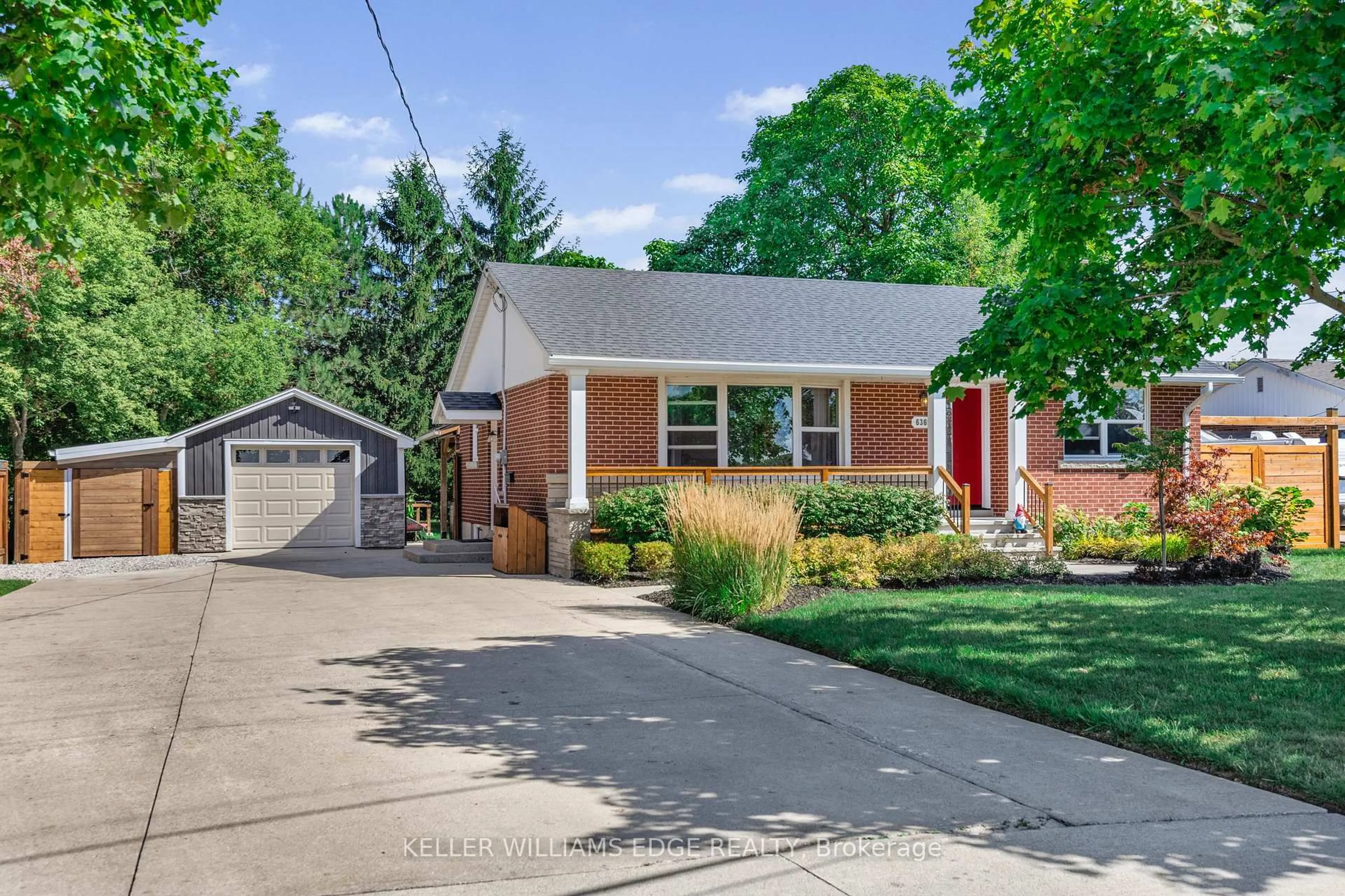 Home with brick exterior material, street for 6369 Townline Rd, West Lincoln Ontario L0R 2A0