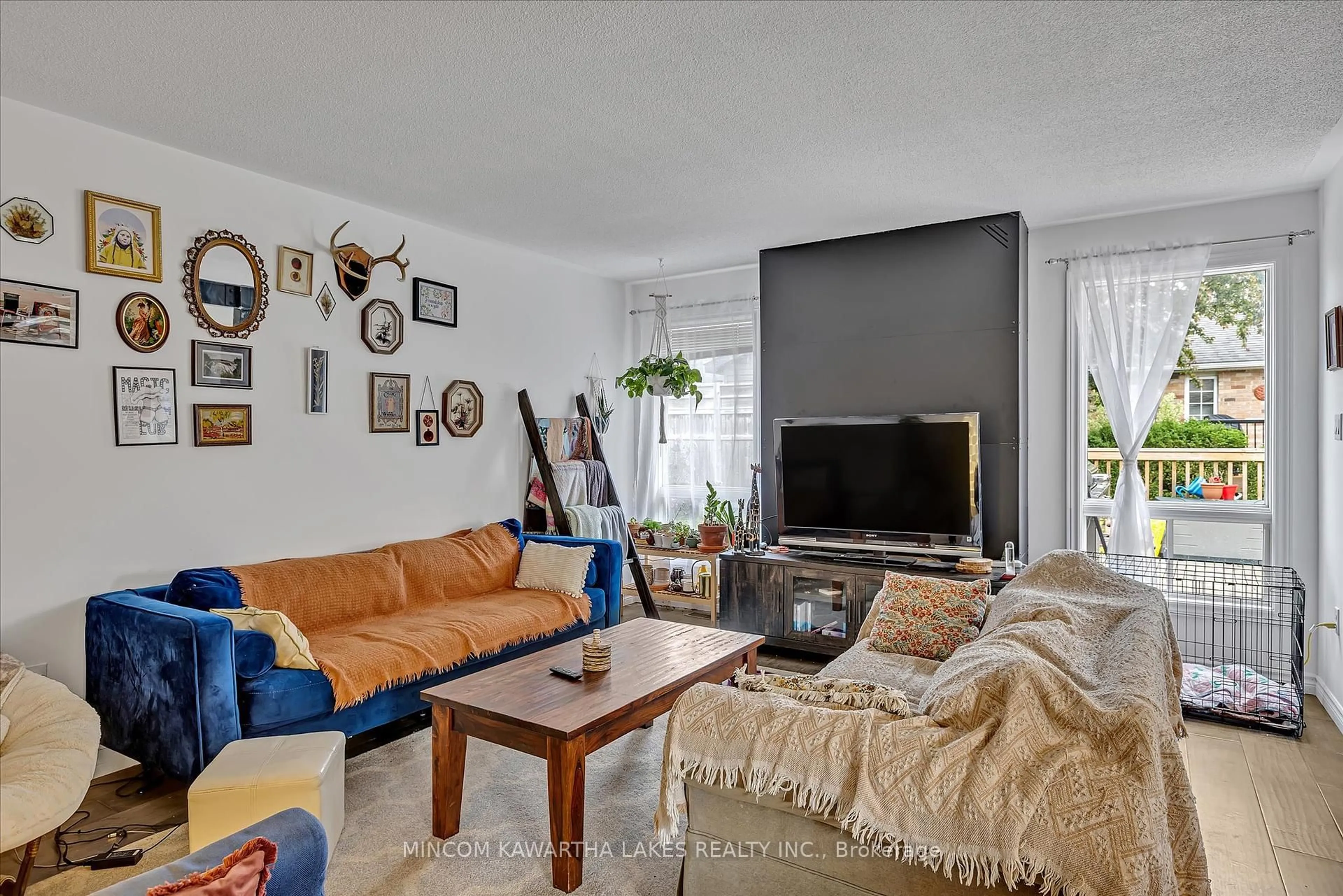 Living room with furniture, unknown for 557 Westman Ave, Peterborough Ontario K9K 2E6
