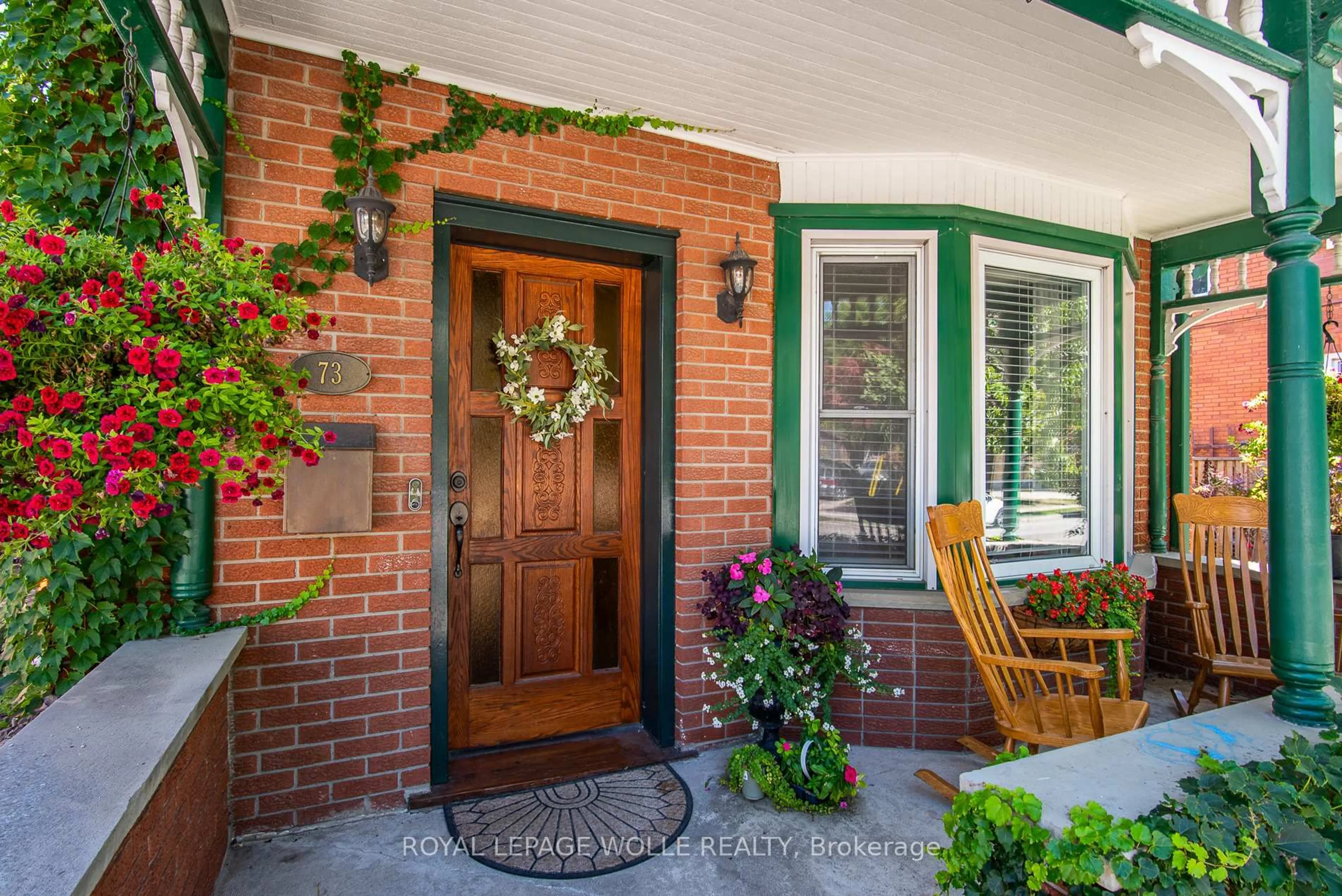 Indoor entryway for 73 Water St, Kitchener Ontario N2G 1Z4