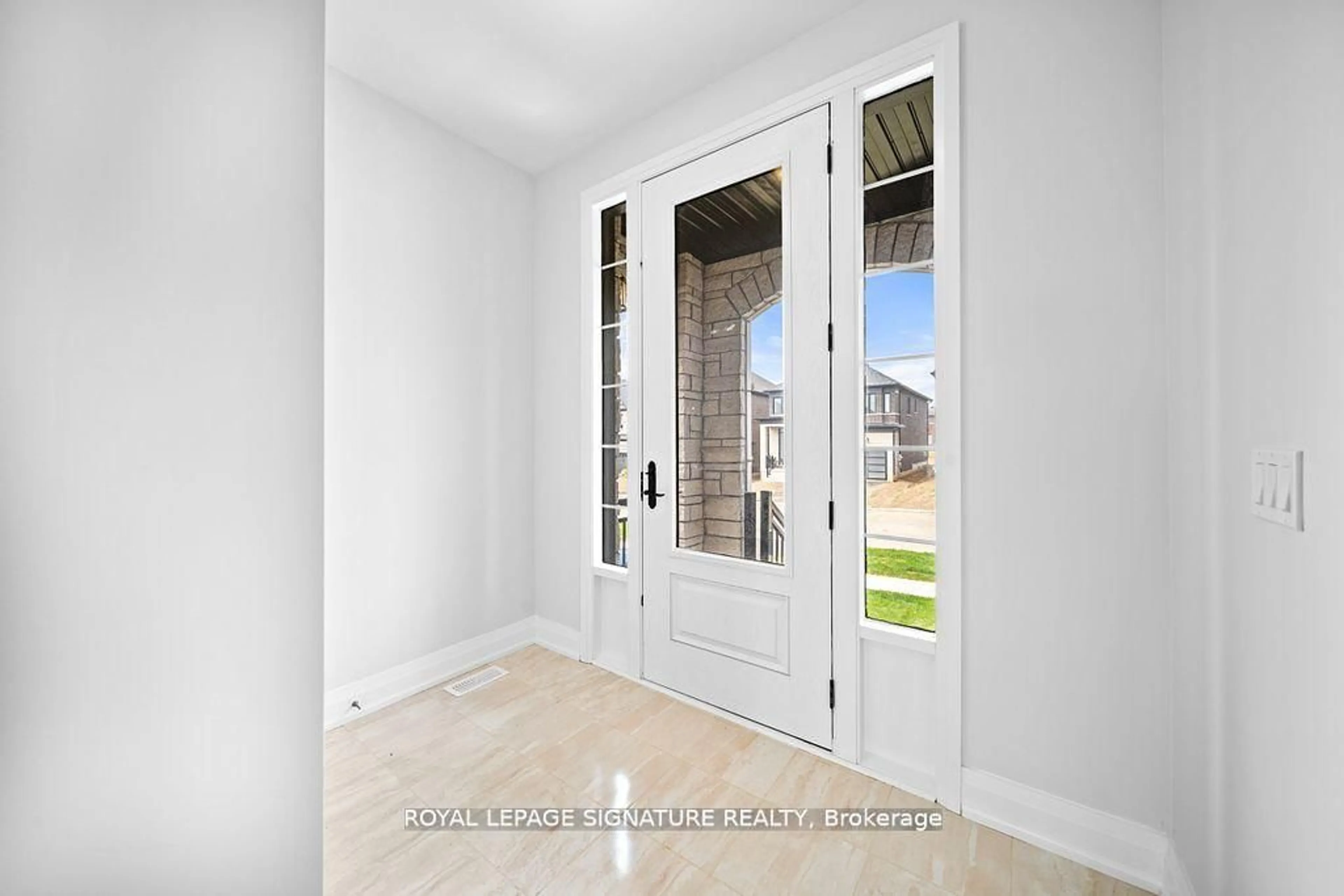 Indoor entryway for 897 Knights Lane, Woodstock Ontario N4T 0P7