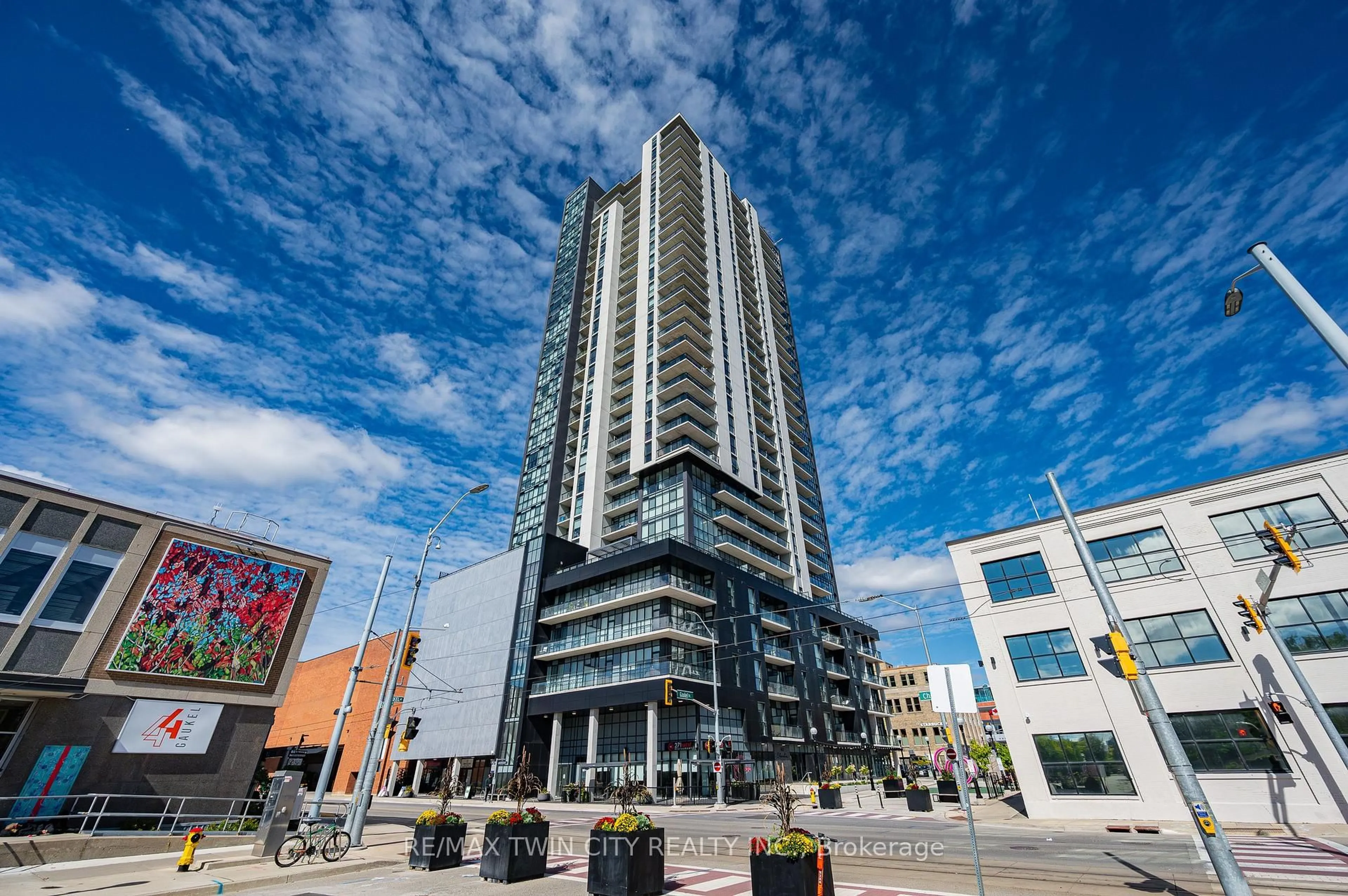 Unknown for 60 Charles St #2407, Kitchener Ontario N2G 0C9