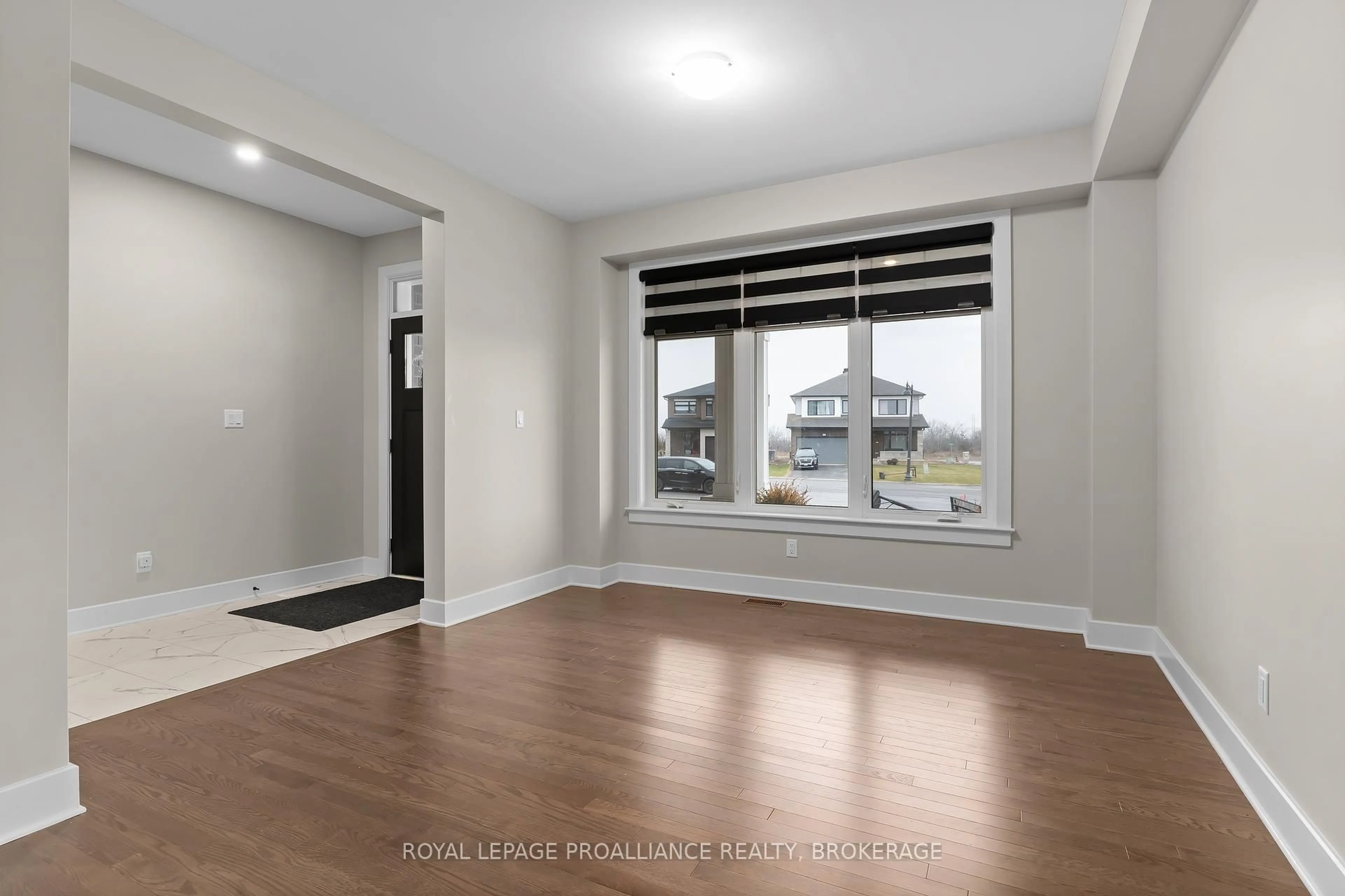 A pic of a room for 1601 Willow Crt, Kingston Ontario K7P 0S6