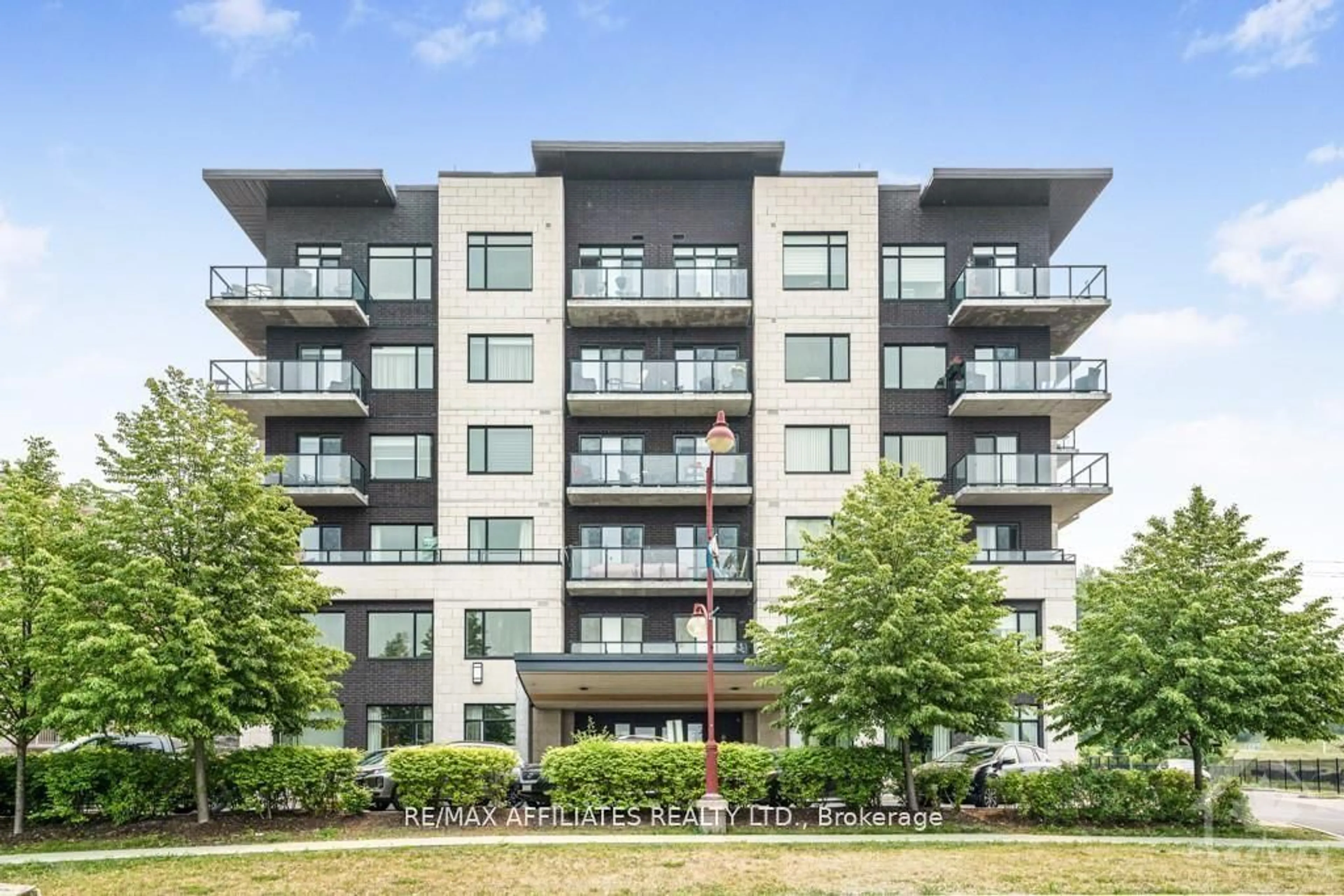 Unknown for 310 Centrum Blvd #109, Ottawa Ontario K1E 0A3