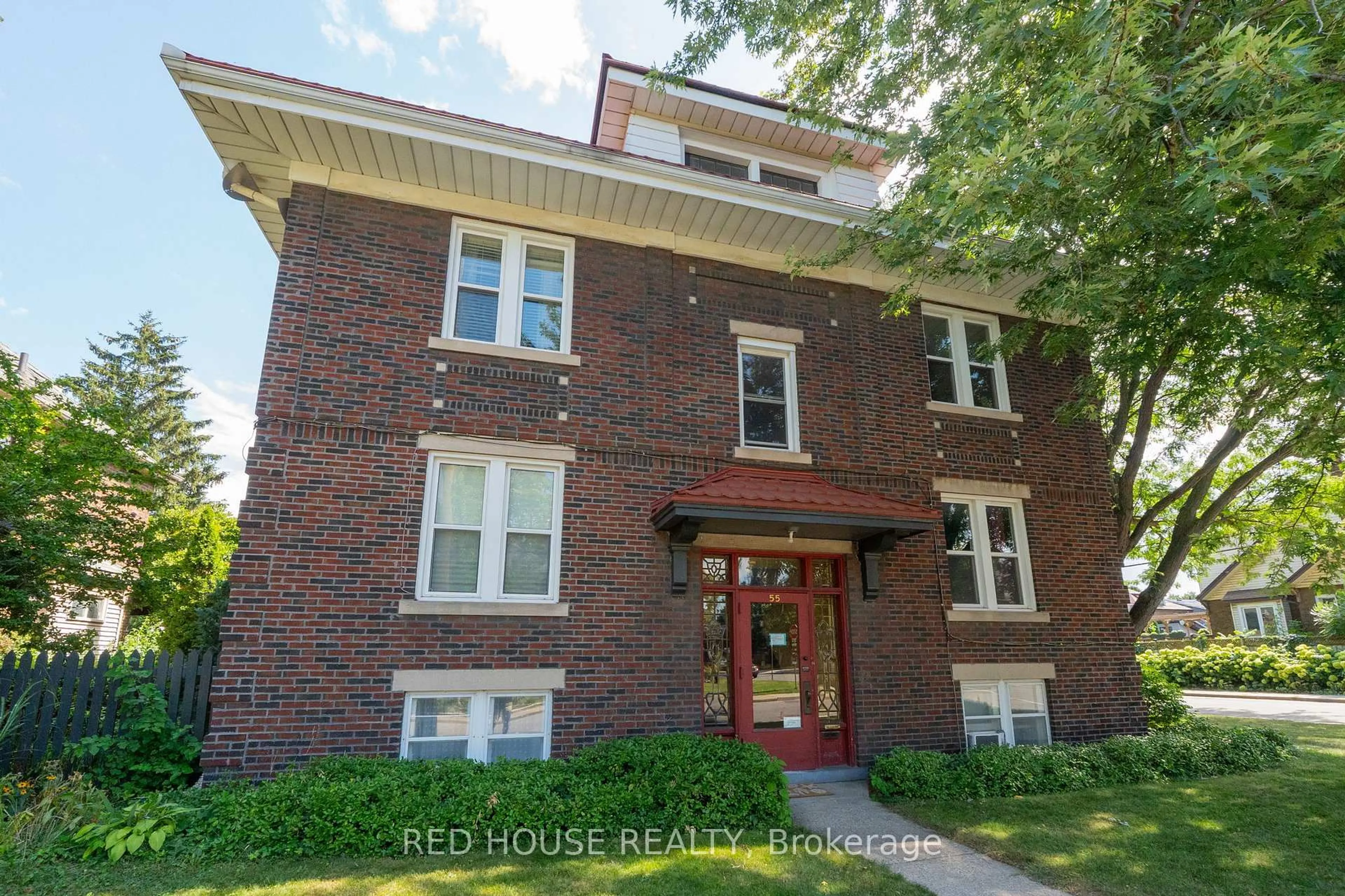 Home with brick exterior material, street for 55 Balsam Ave, Hamilton Ontario L8M 3A9