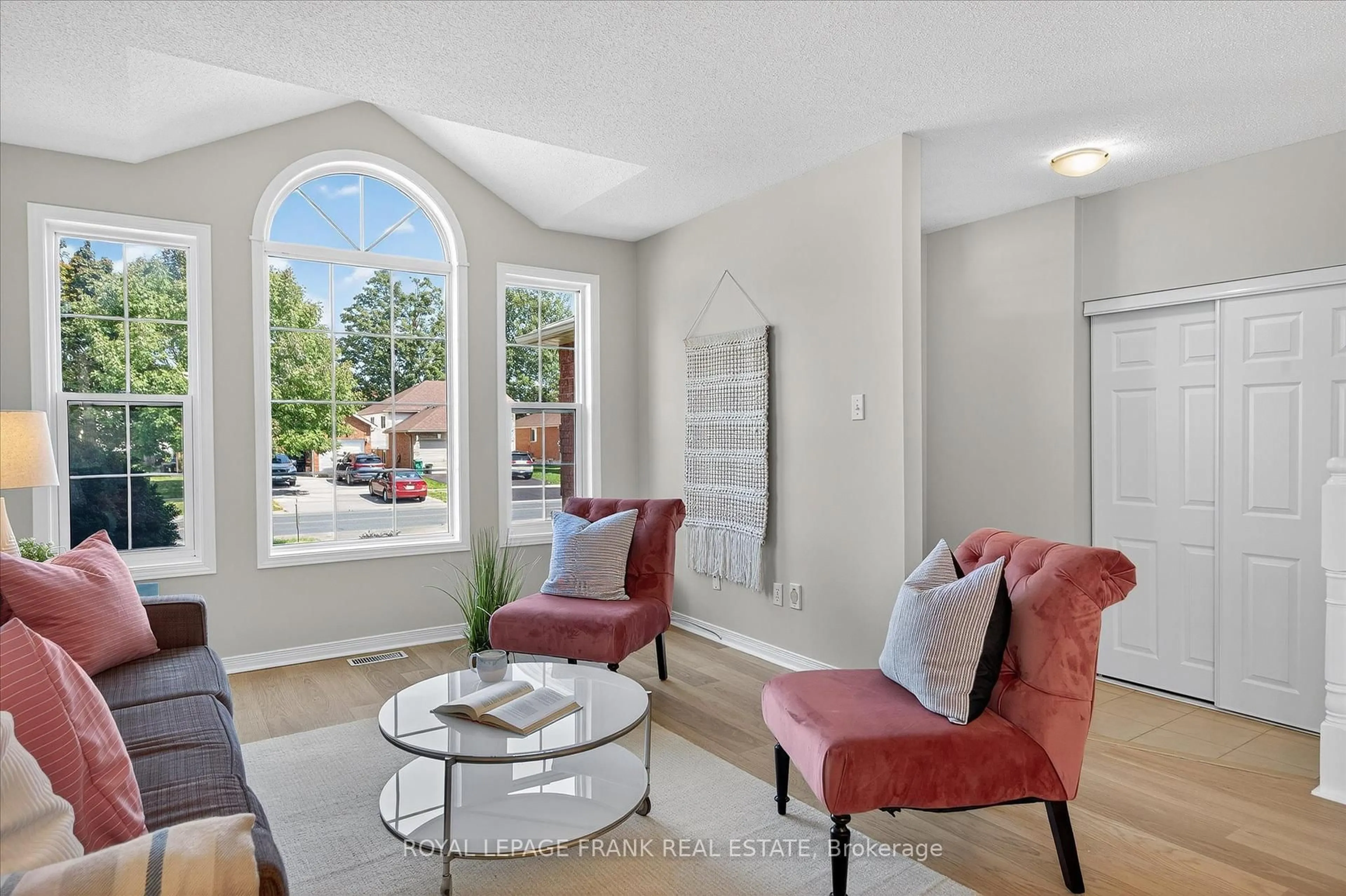 Living room with furniture, unknown for 3075 Westridge Blvd, Peterborough Ontario K9K 2K5
