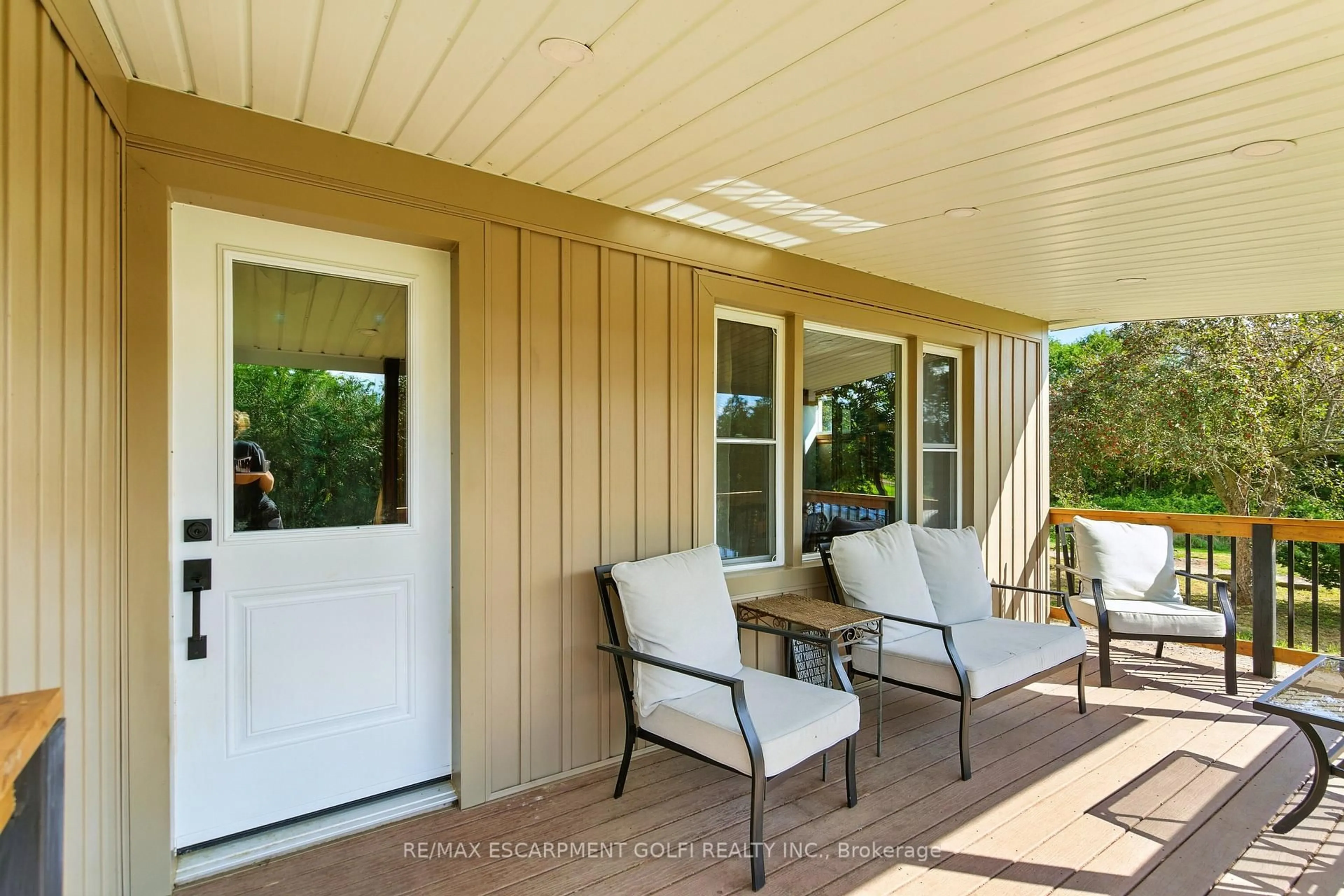 Patio, water/lake/river/ocean view for 897 Thompson Rd, Norfolk Ontario N0E 1Y0