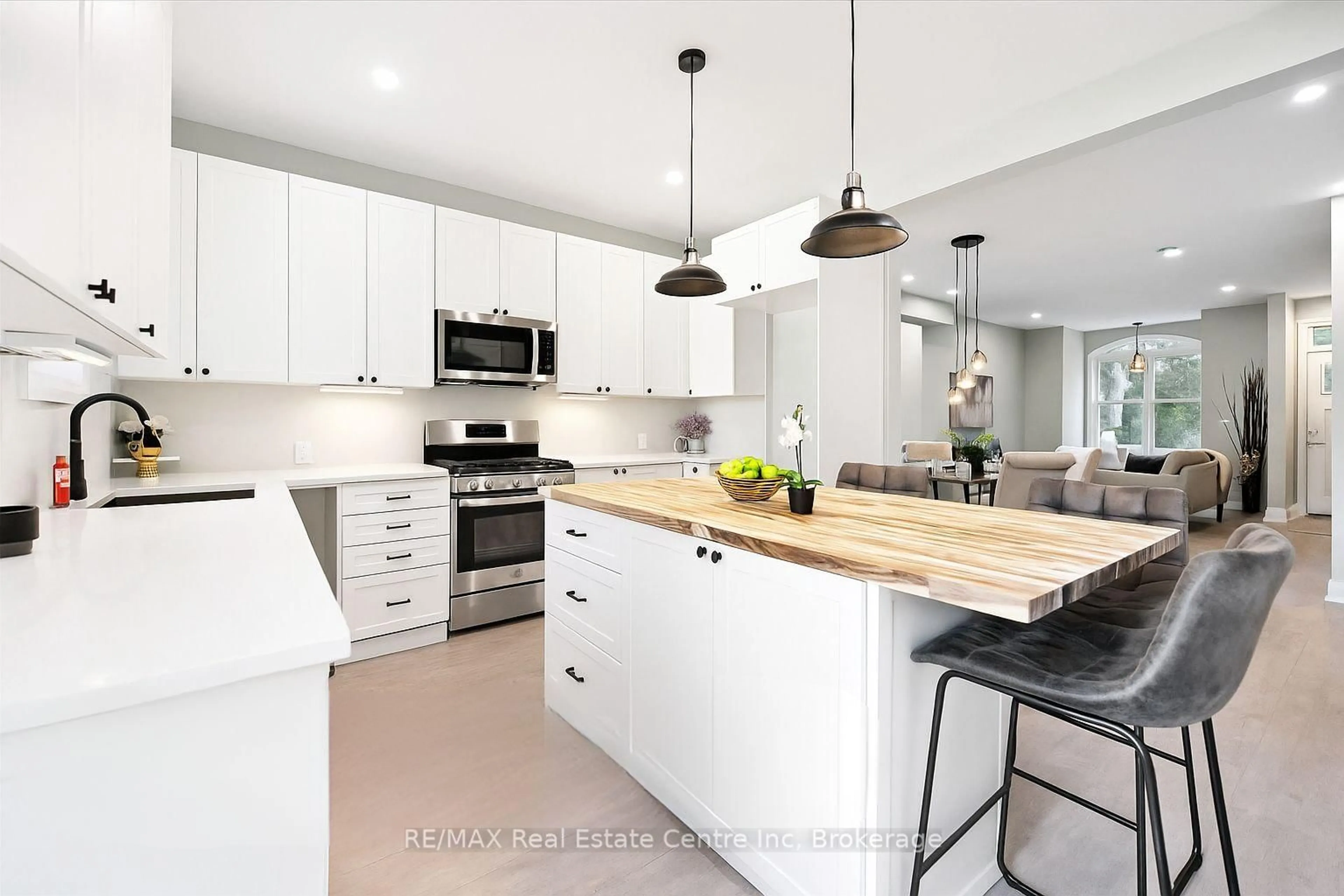 Open concept kitchen, unknown for 68 Spruce St, Cambridge Ontario N1R 4K3
