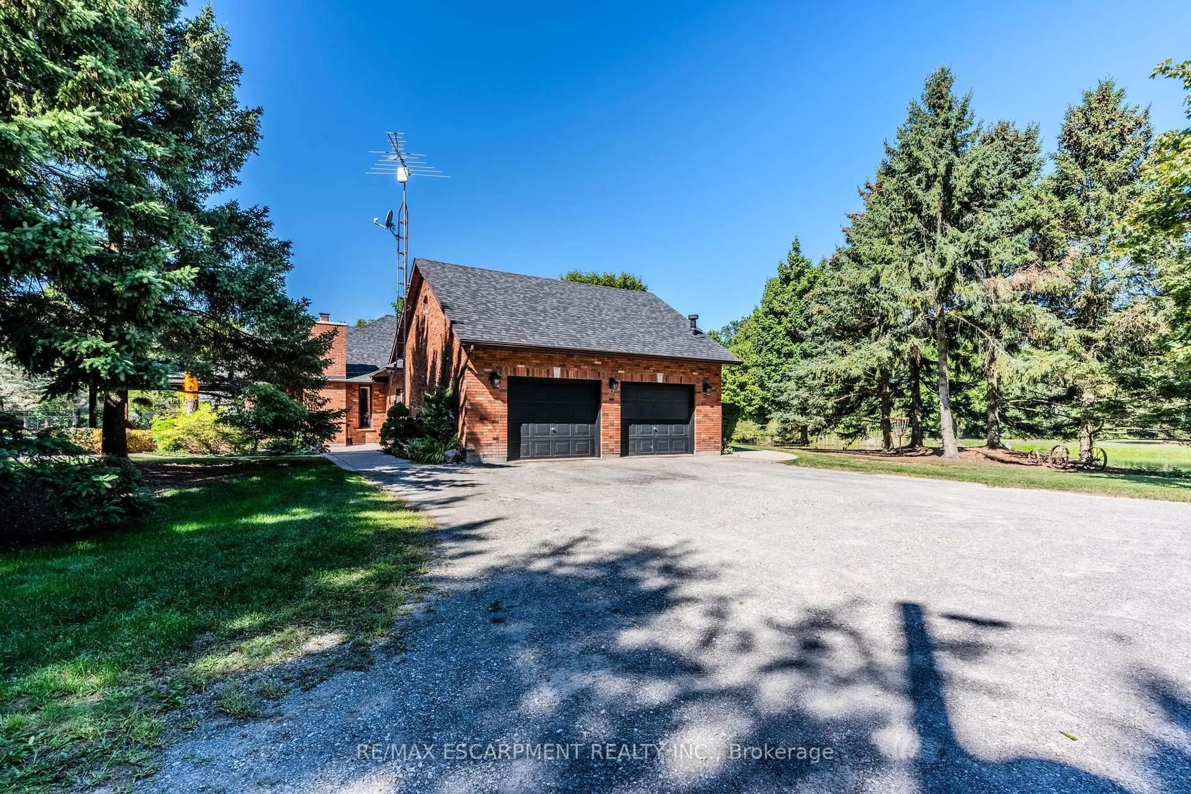 Home with brick exterior material, street for 4165 Kirk Rd, Hamilton Ontario L0R 1C0