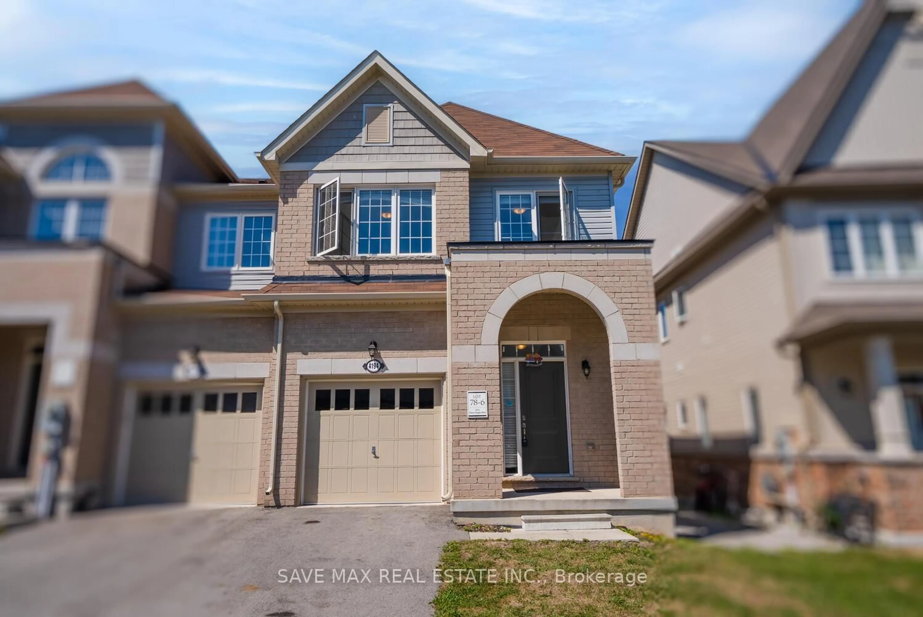 Home with brick exterior material, street for 4194 Cherry Heights Blvd, Lincoln Ontario L3J 0R3