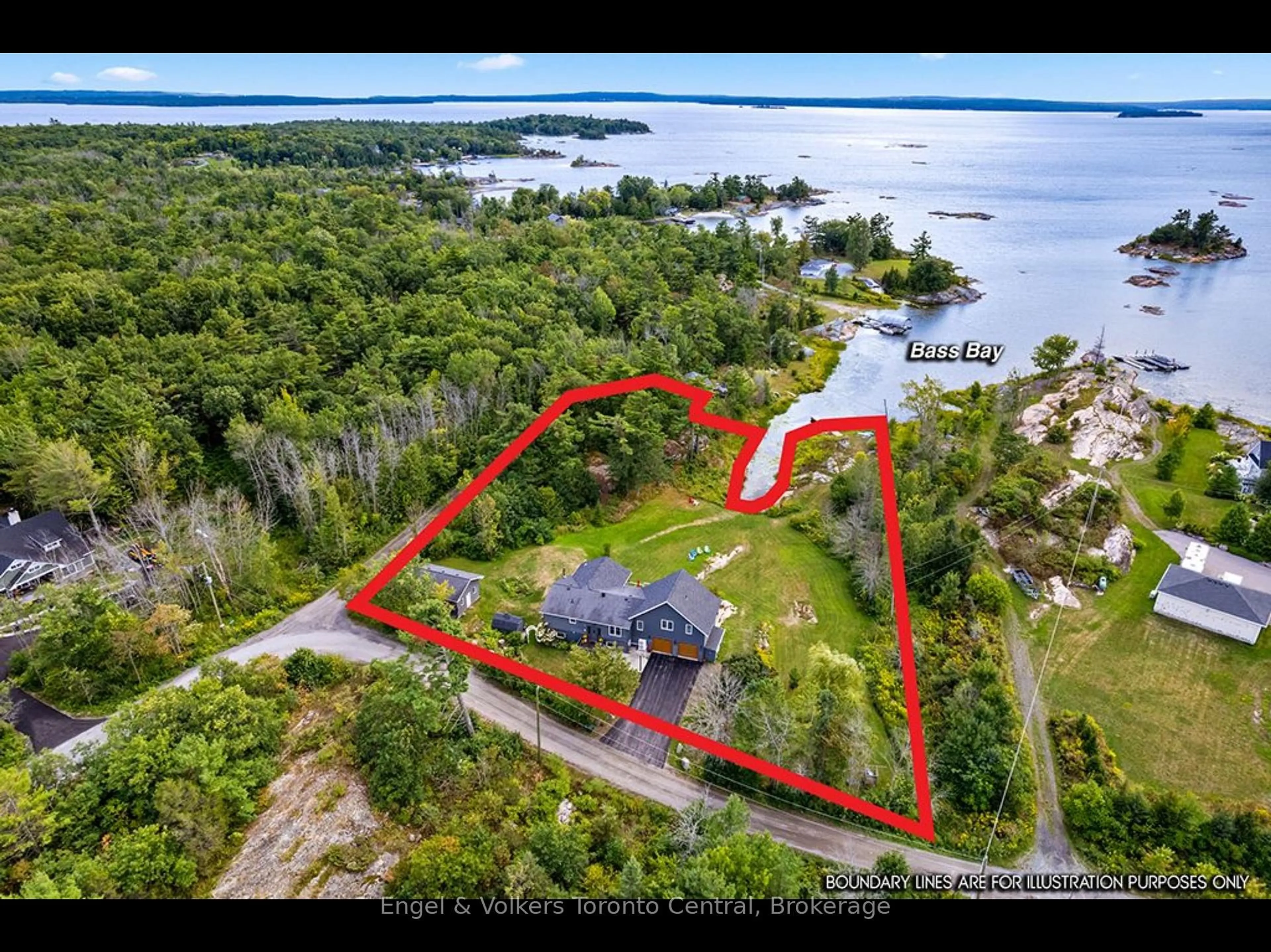 A pic from outside/outdoor area/front of a property/back of a property/a pic from drone, water/lake/river/ocean view for 9 Osprey Way, Georgian Bay Ontario L0K 1S0