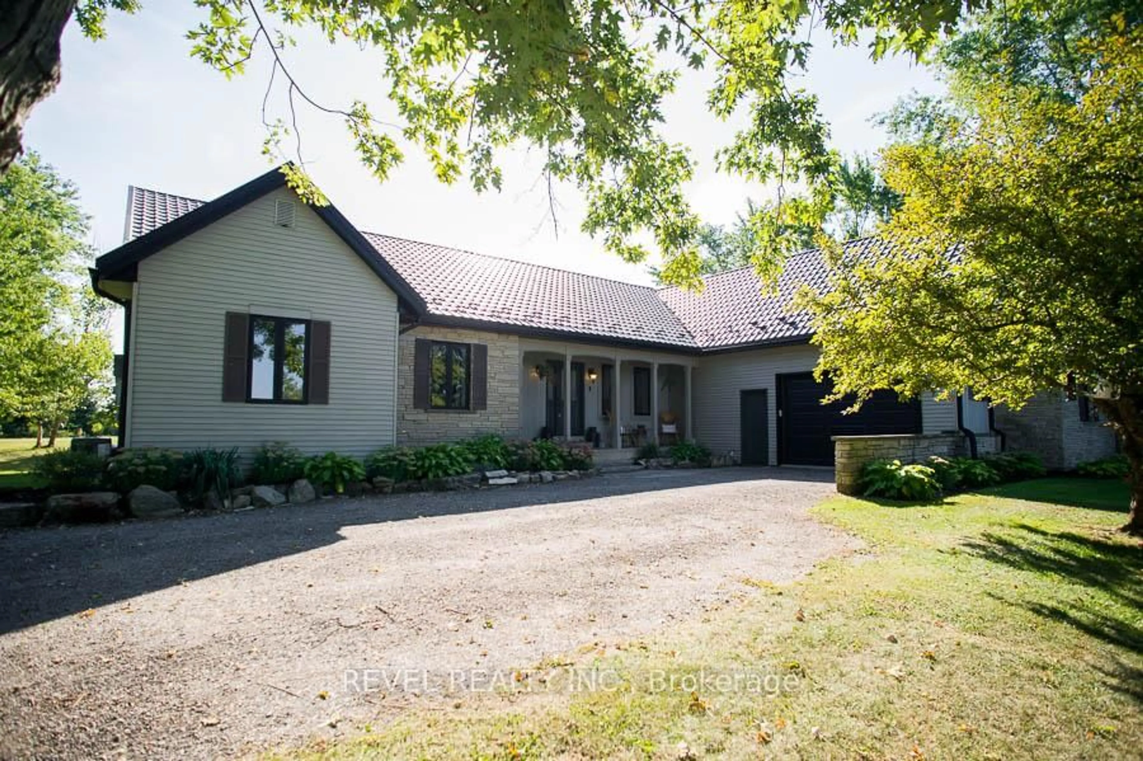 A pic from outside/outdoor area/front of a property/back of a property/a pic from drone, street for 196 Brant Church Rd, Brant Ontario N0E 1K0