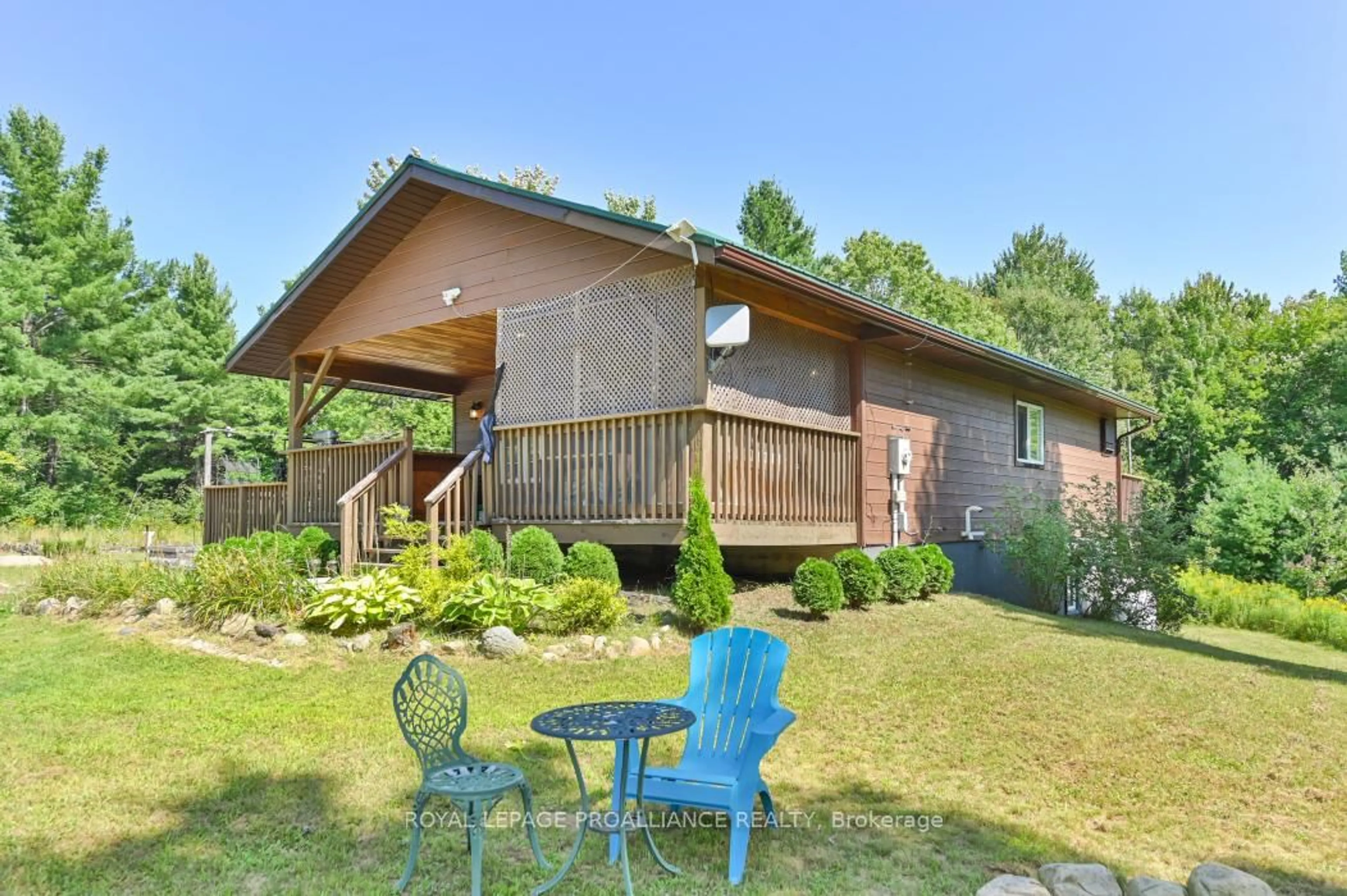 Patio, water/lake/river/ocean view for 11447 Highway 41, Kaladar Ontario K0H 1Z0