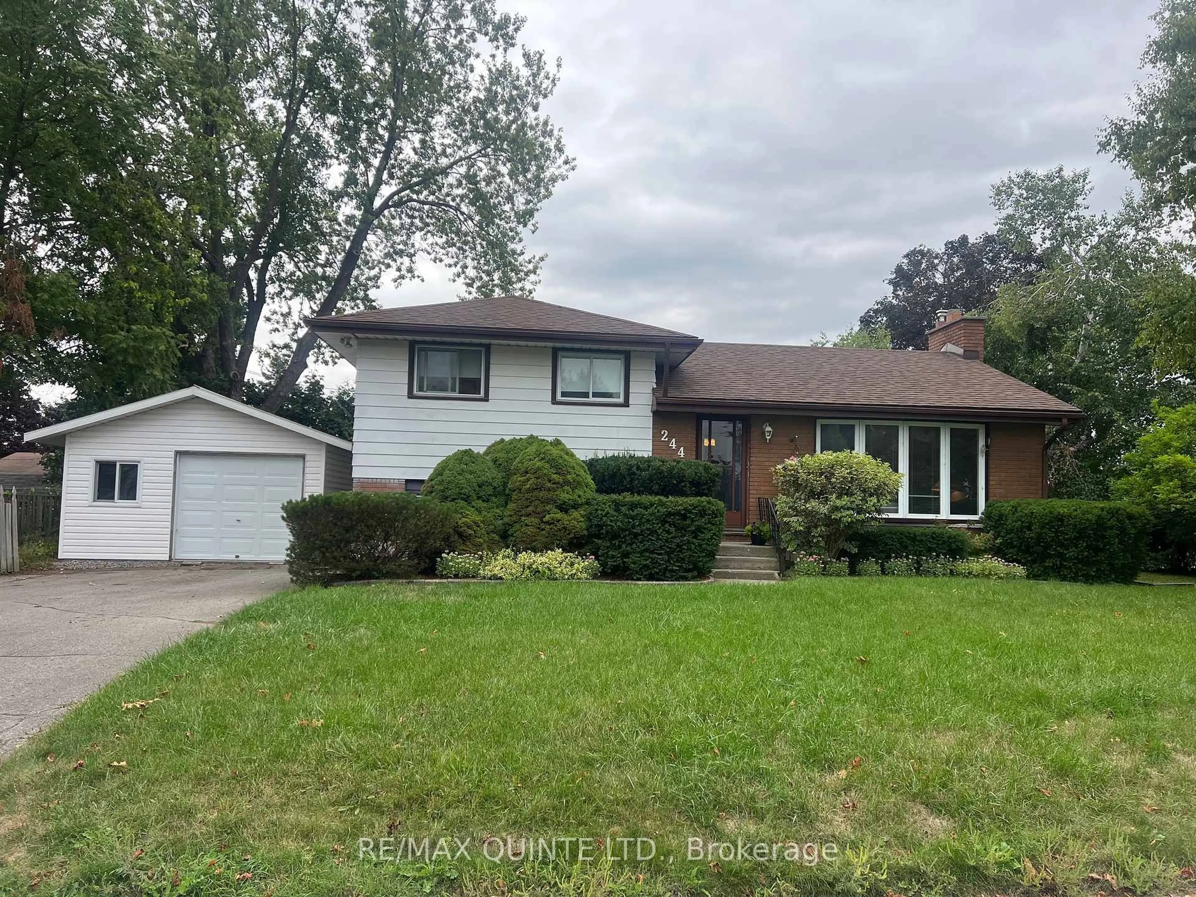 Home with vinyl exterior material, street for 244 McGill St, Quinte West Ontario K8V 3K6