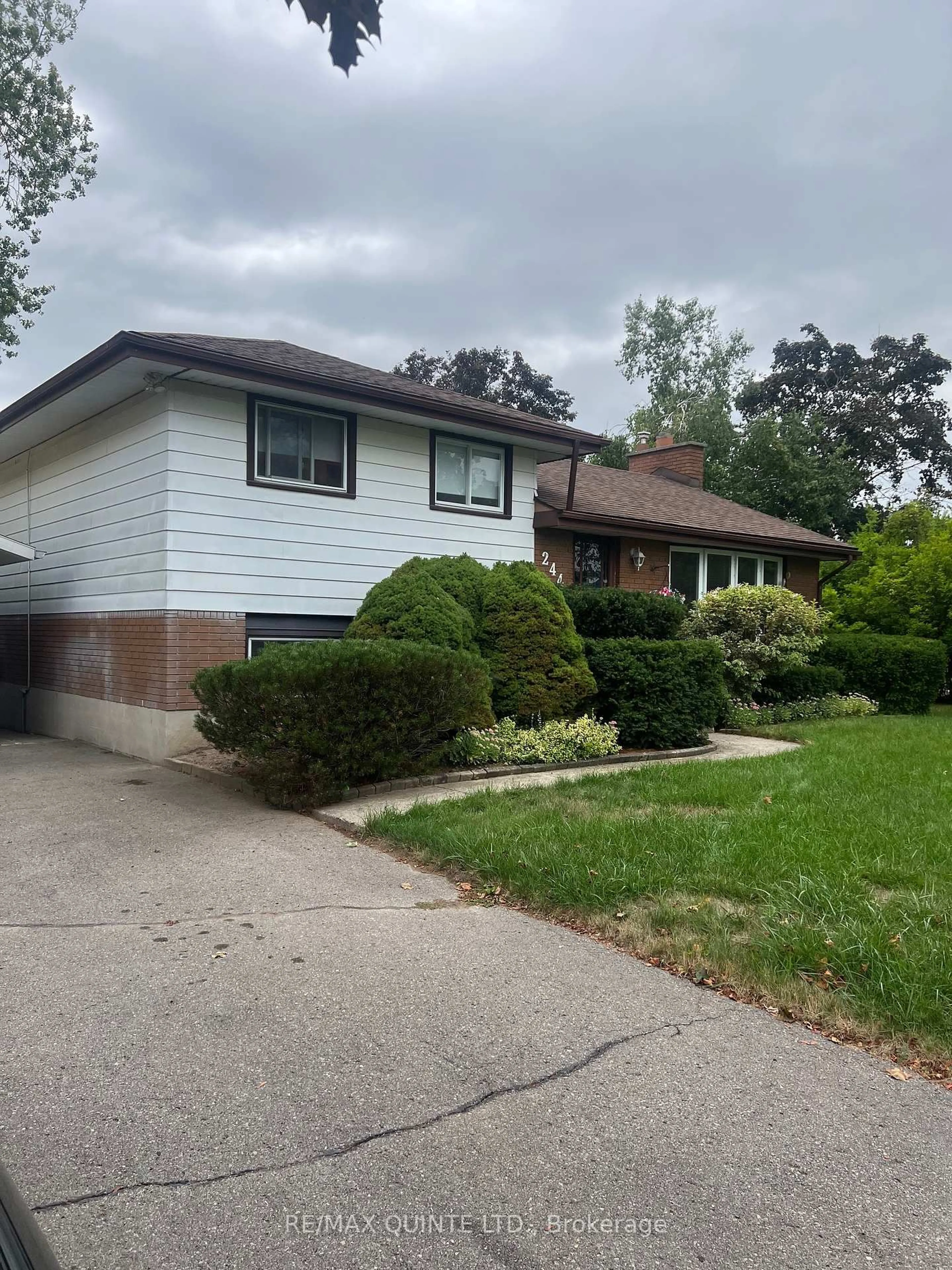Home with vinyl exterior material, street for 244 McGill St, Quinte West Ontario K8V 3K6