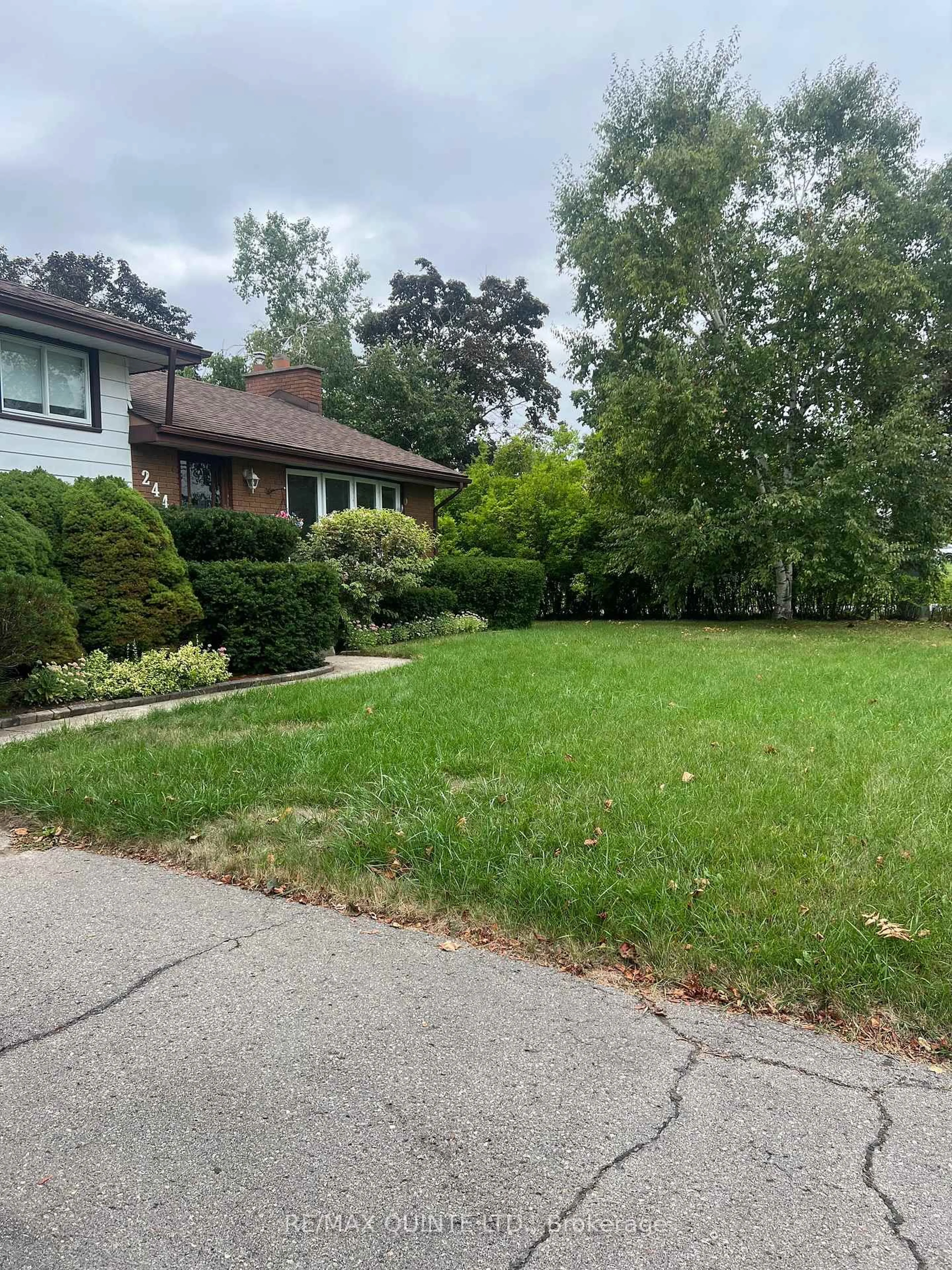 A pic from outside/outdoor area/front of a property/back of a property/a pic from drone, street for 244 McGill St, Quinte West Ontario K8V 3K6