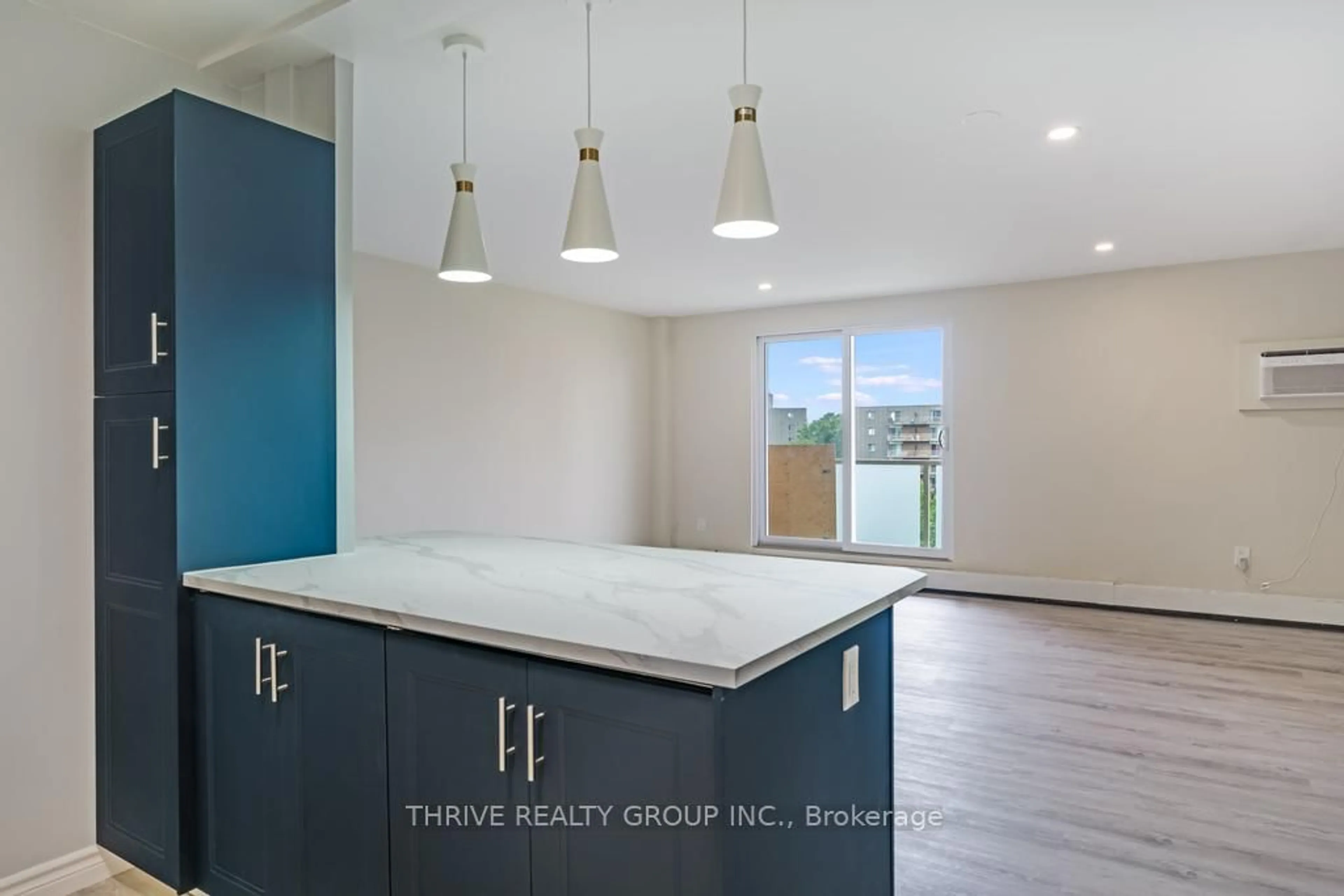 Open concept kitchen, ceramic/tile floor for 563 Mornington Ave #610, London East Ontario N5Y 4T8