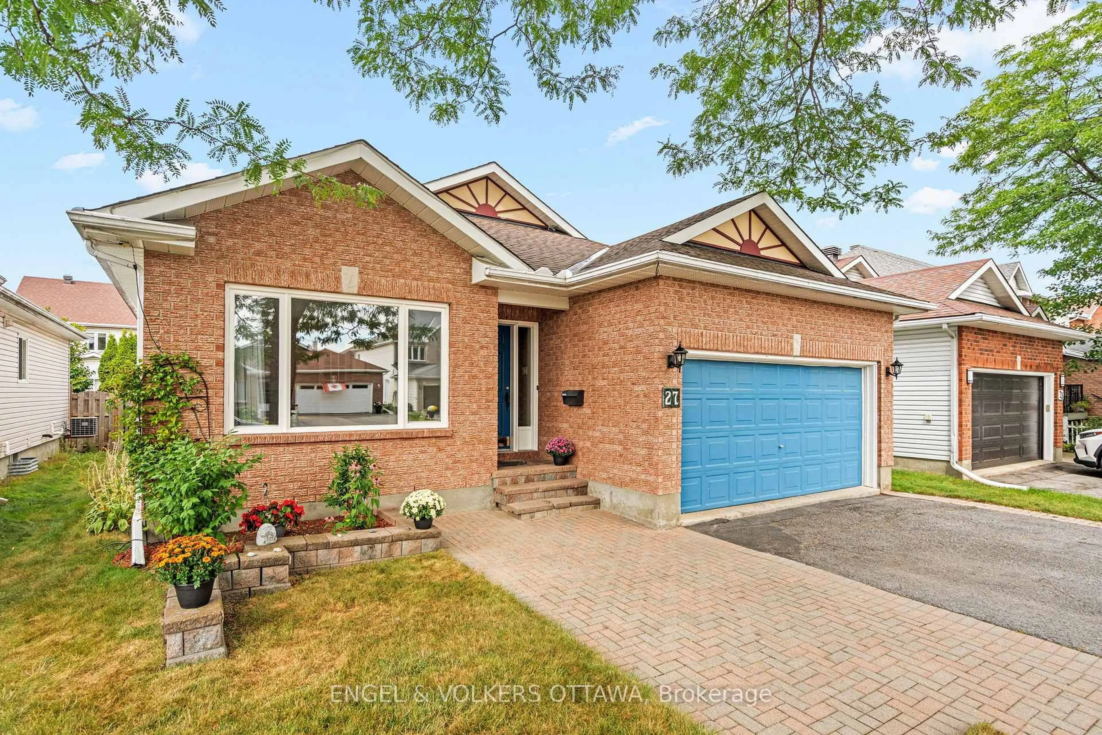 Home with brick exterior material, street for 27 Mayford Ave, Ottawa Ontario K2G 6A5