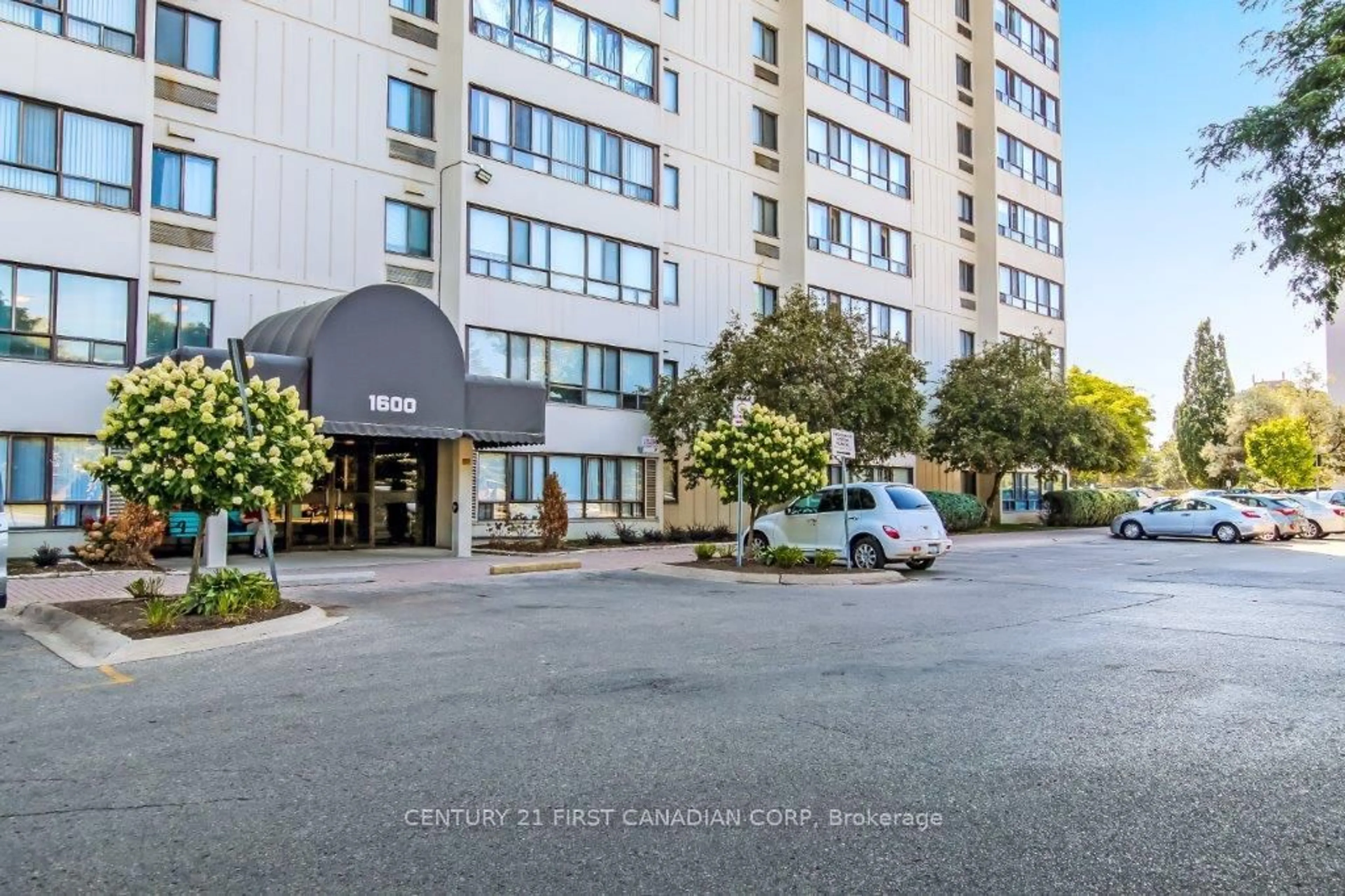 Unknown for 1600 Adelaide St #909, London North Ontario N5X 3H6