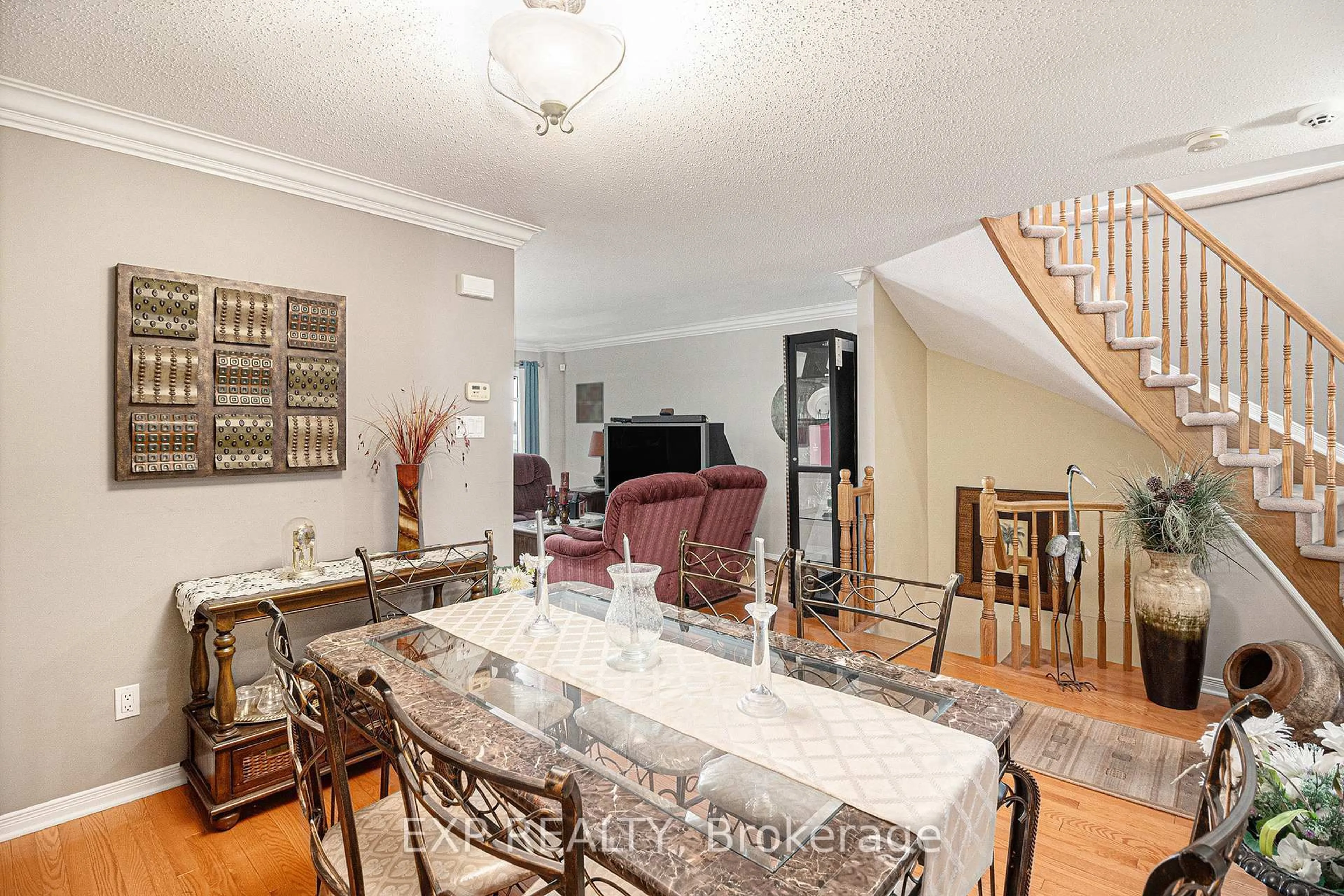 Dining room, unknown for 258 Trail Side Circ, Smiths Falls Ontario K4A 5B5