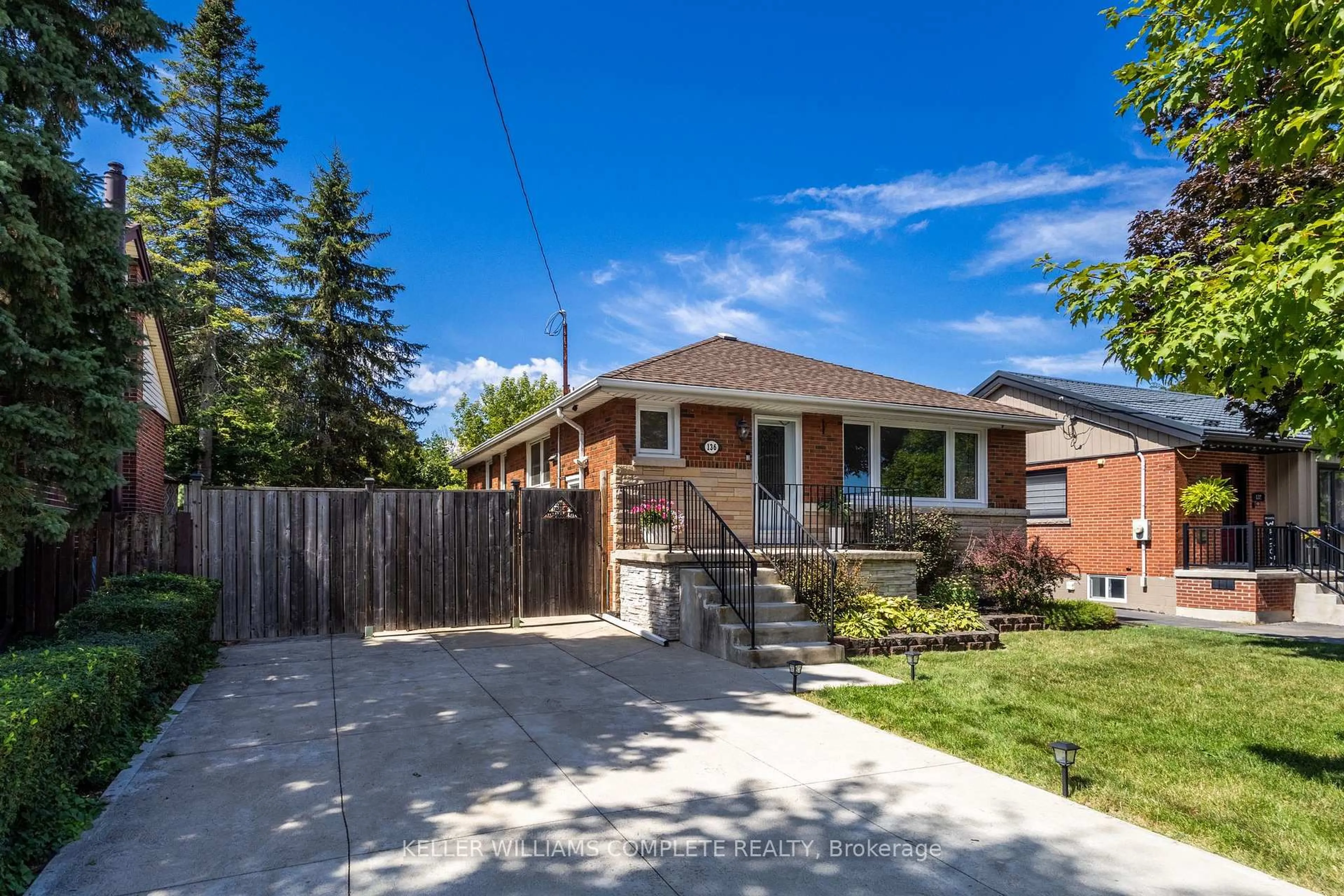 Home with brick exterior material, street for 136 West 24th St, Hamilton Ontario L9C 4W4