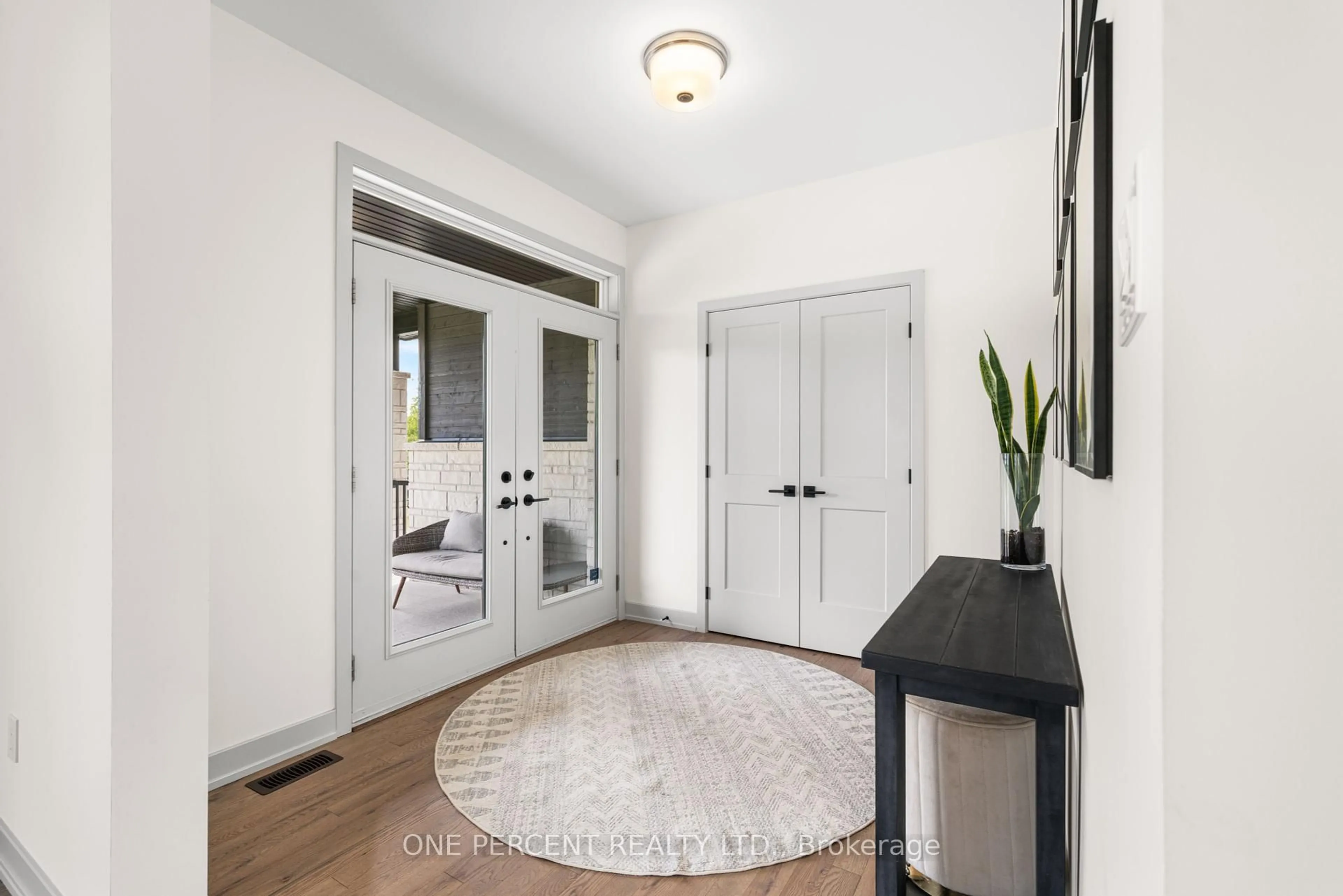 Indoor entryway for 257 Abner Poole Rd, Ashton Ontario K0A 1B0