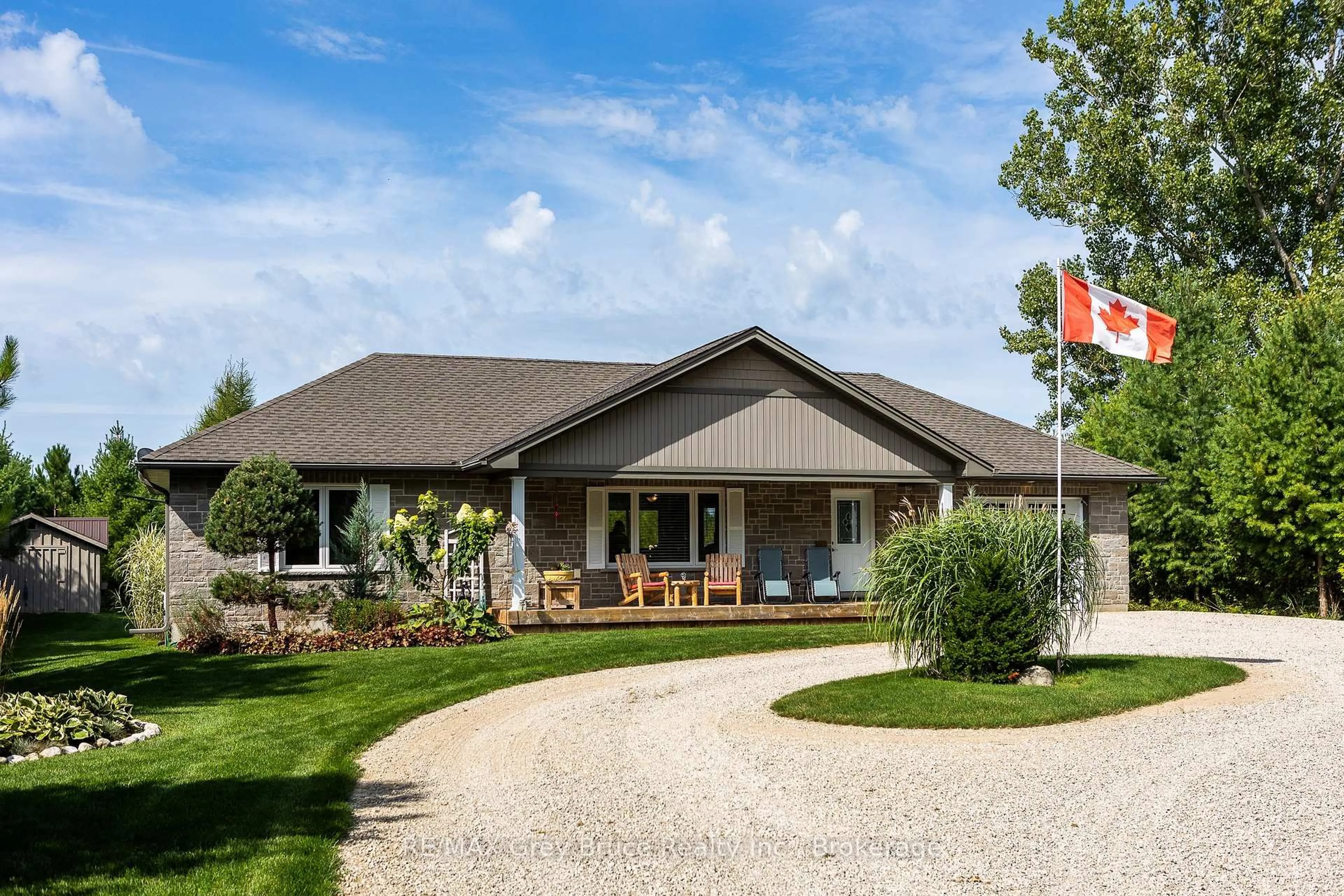 Unknown for 135 McCullough Lake Dr, Chatsworth Ontario N0H 2V0