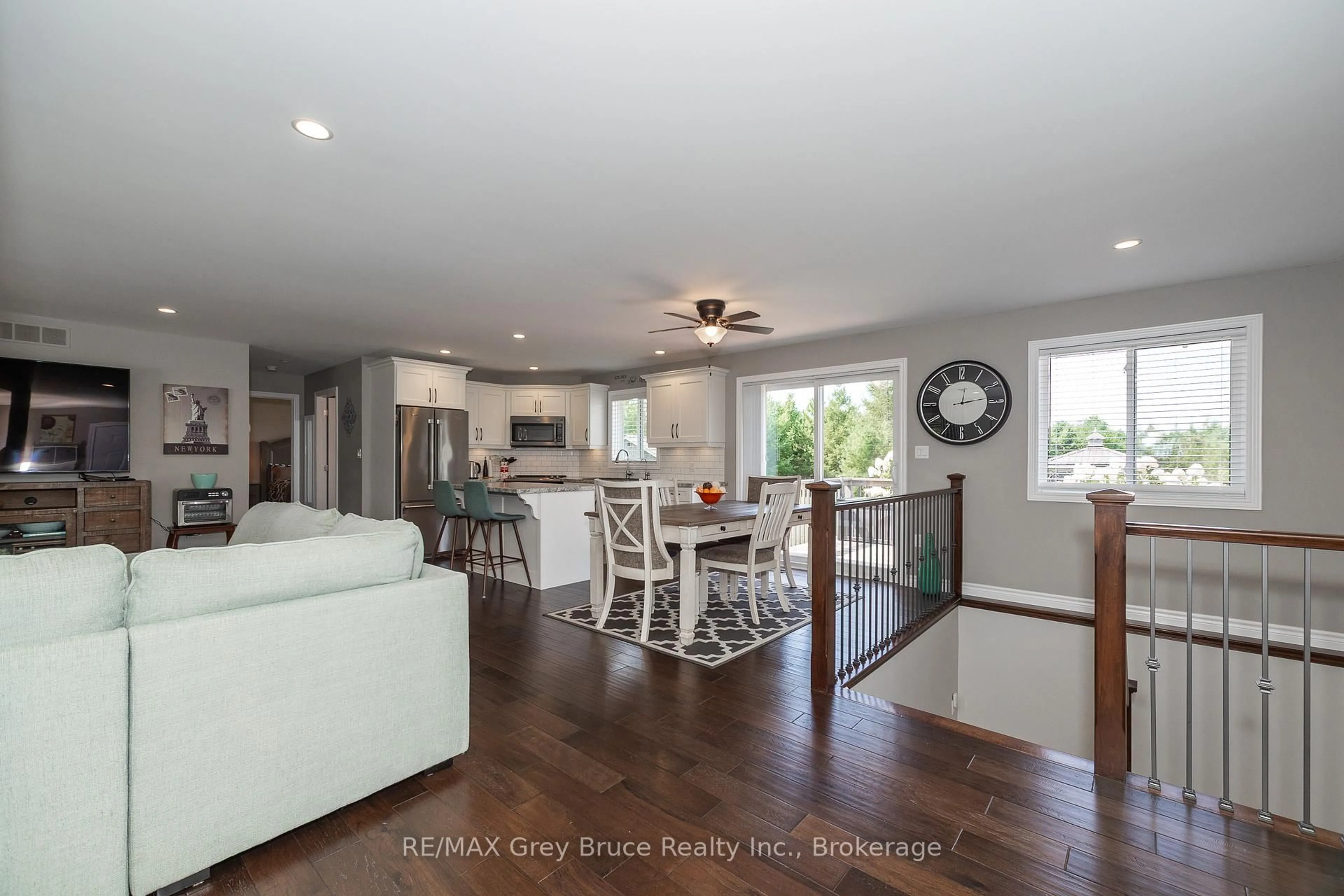 Open concept kitchen, wood/laminate floor for 135 McCullough Lake Dr, Chatsworth Ontario N0H 2V0