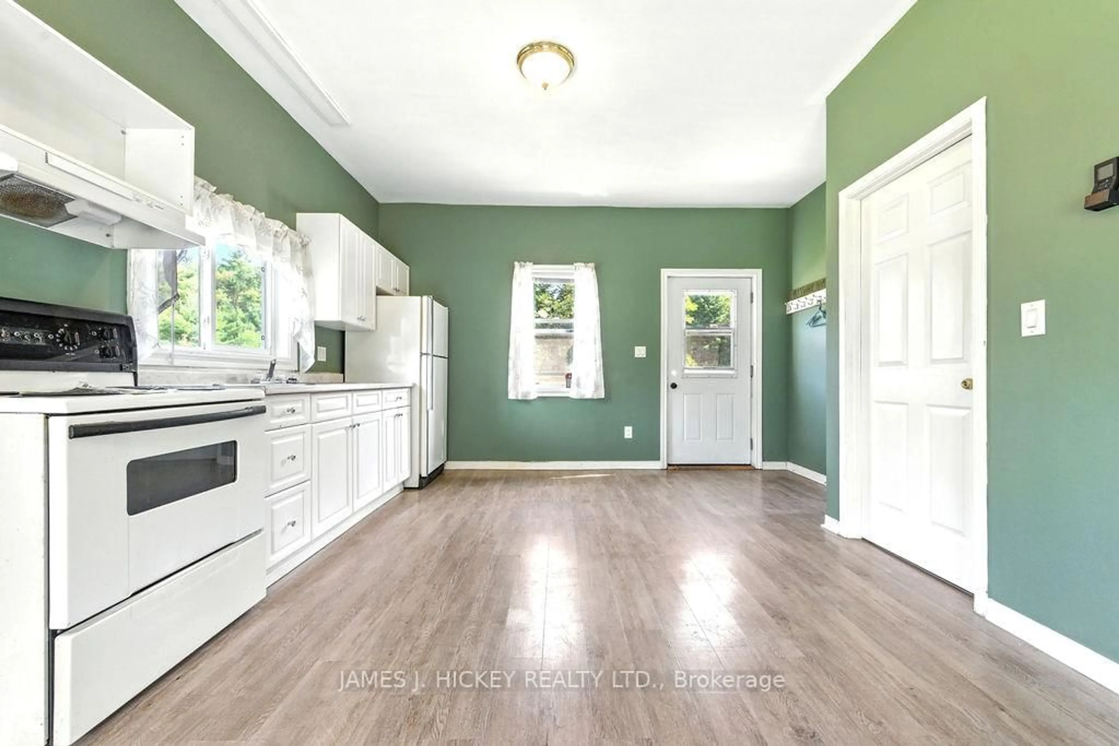 Unknown for 37335 Highway 17 Highway, Rolphton Ontario K0J 2H0