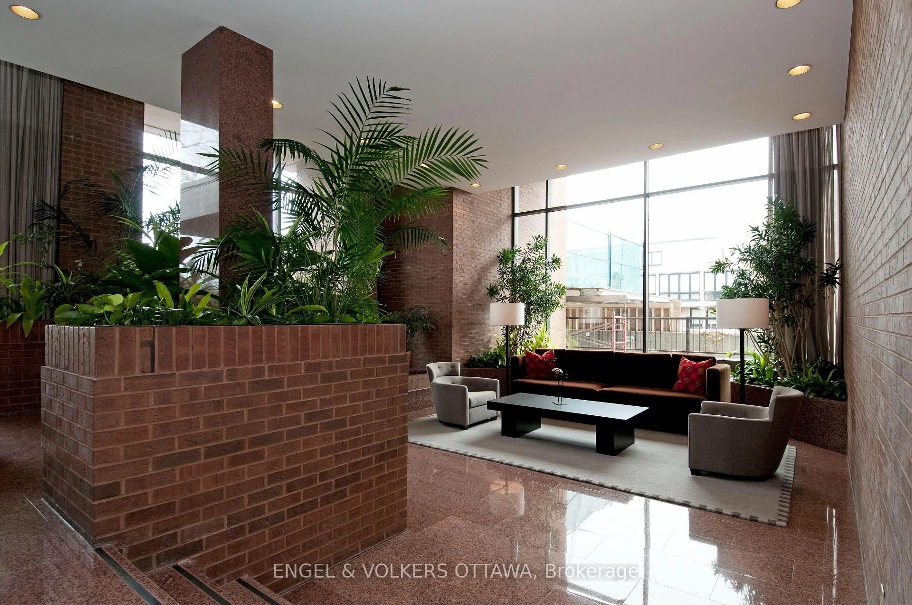 Lobby for 40 Boteler St #503, Ottawa Ontario K1N 9C8