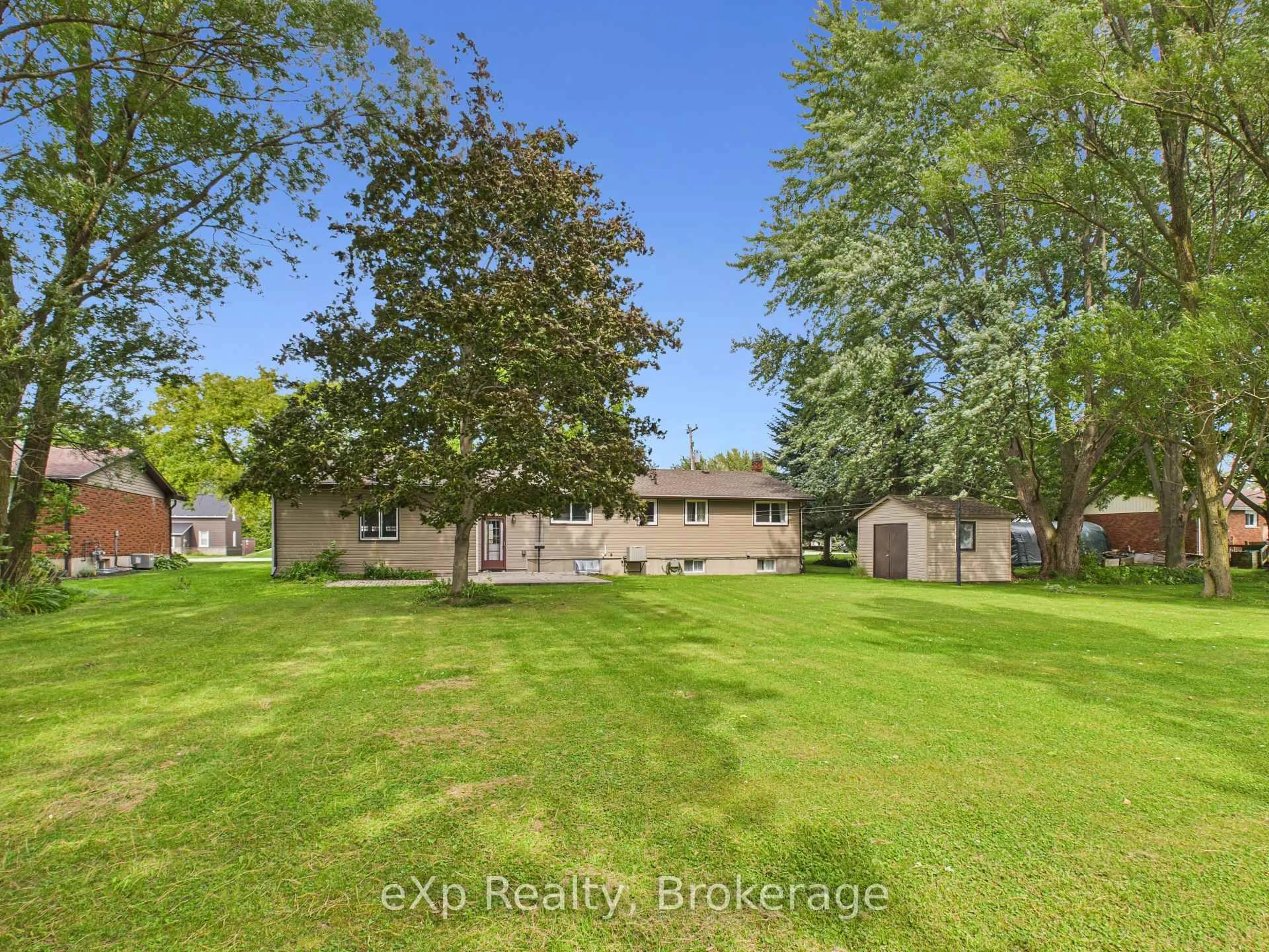 A pic from outside/outdoor area/front of a property/back of a property/a pic from drone, water/lake/river/ocean view for 22 Main St, Kincardine Ontario N0G 2T0