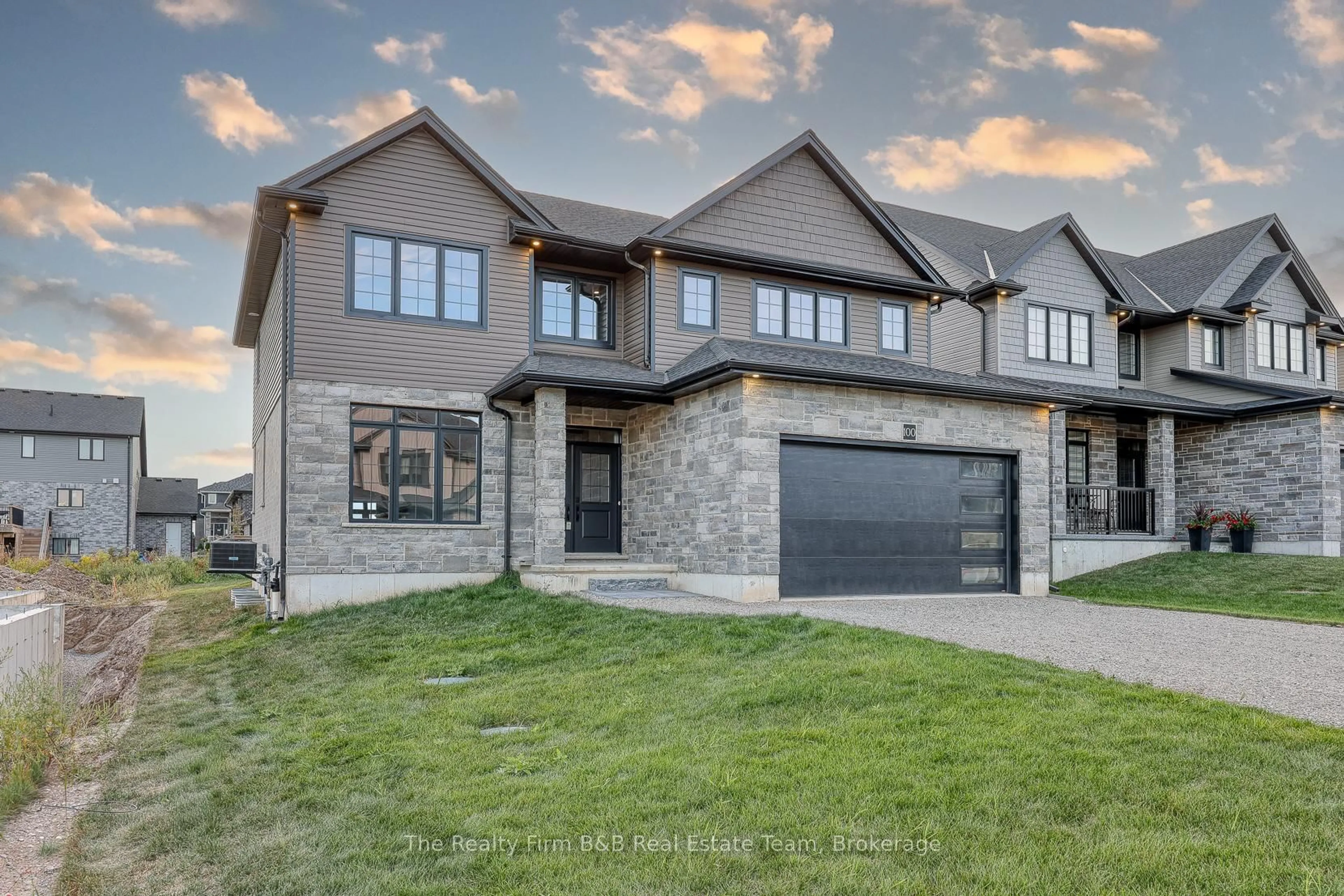 Home with brick exterior material, street for 100 GRAYDON Dr, South-West Oxford Ontario N0J 1N0