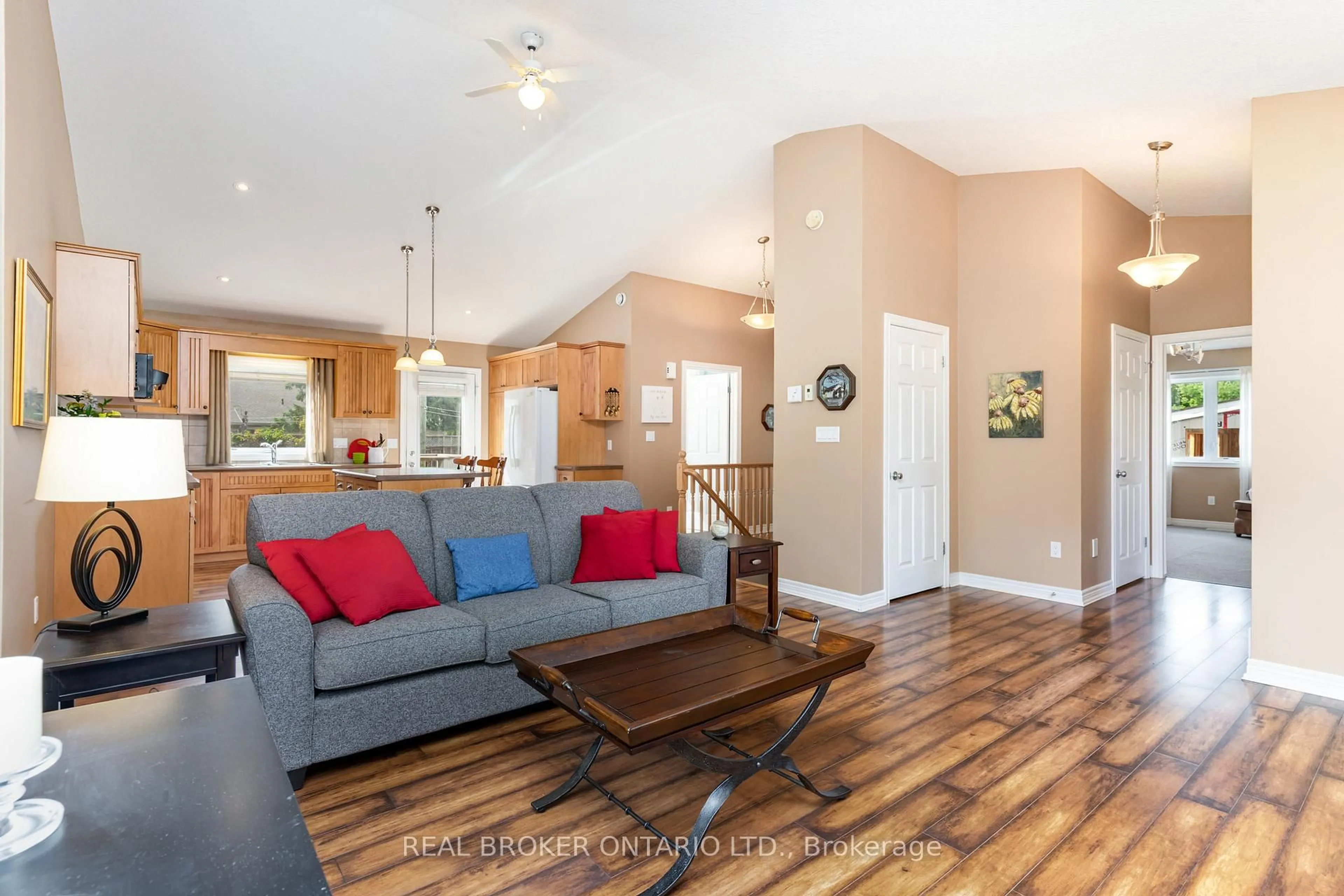 Living room with furniture, wood/laminate floor for 472 Countess St, West Grey Ontario N0G 1R0