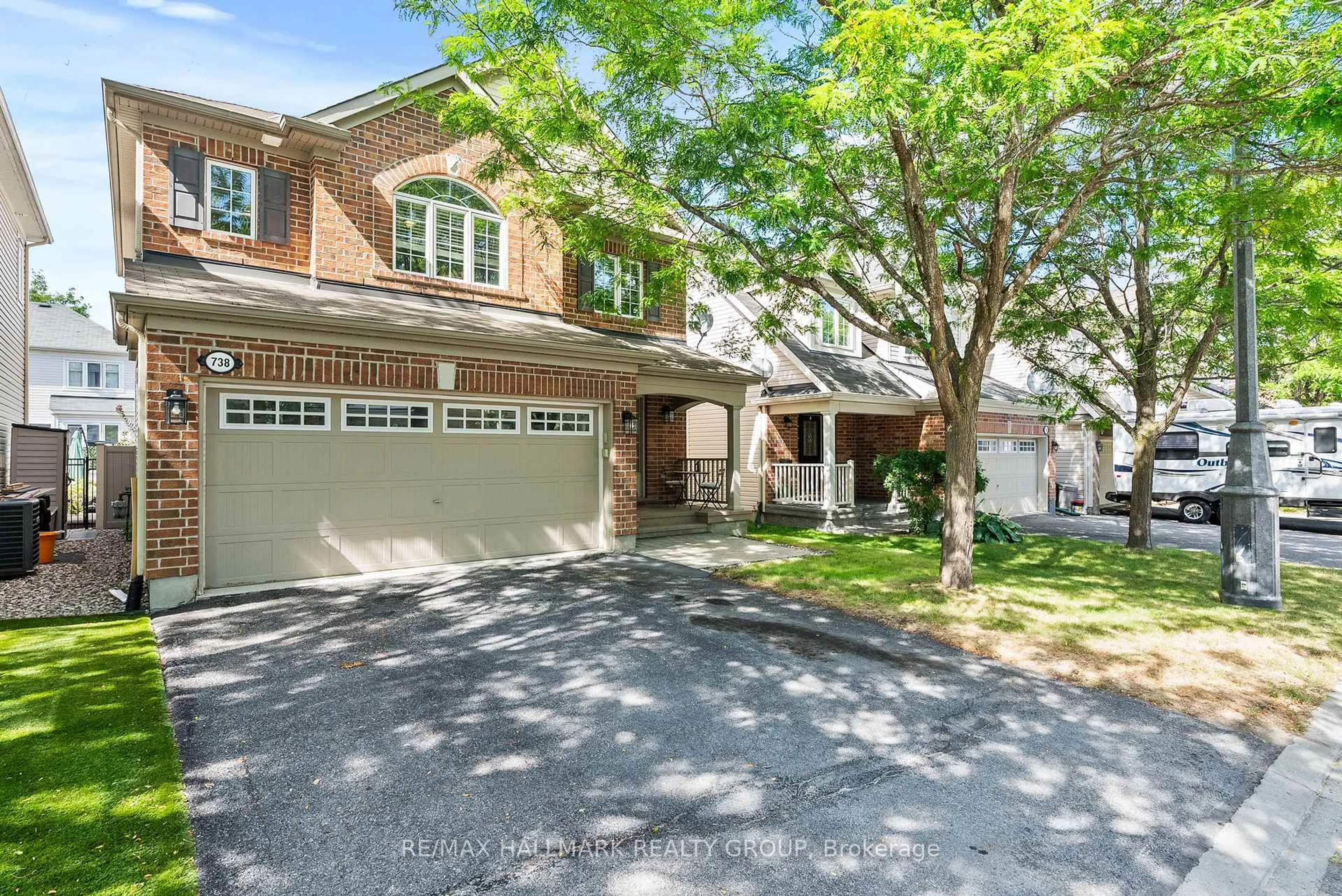 Home with brick exterior material, street for 738 TRAMONTANA Pl, Ottawa Ontario K2S 0E7