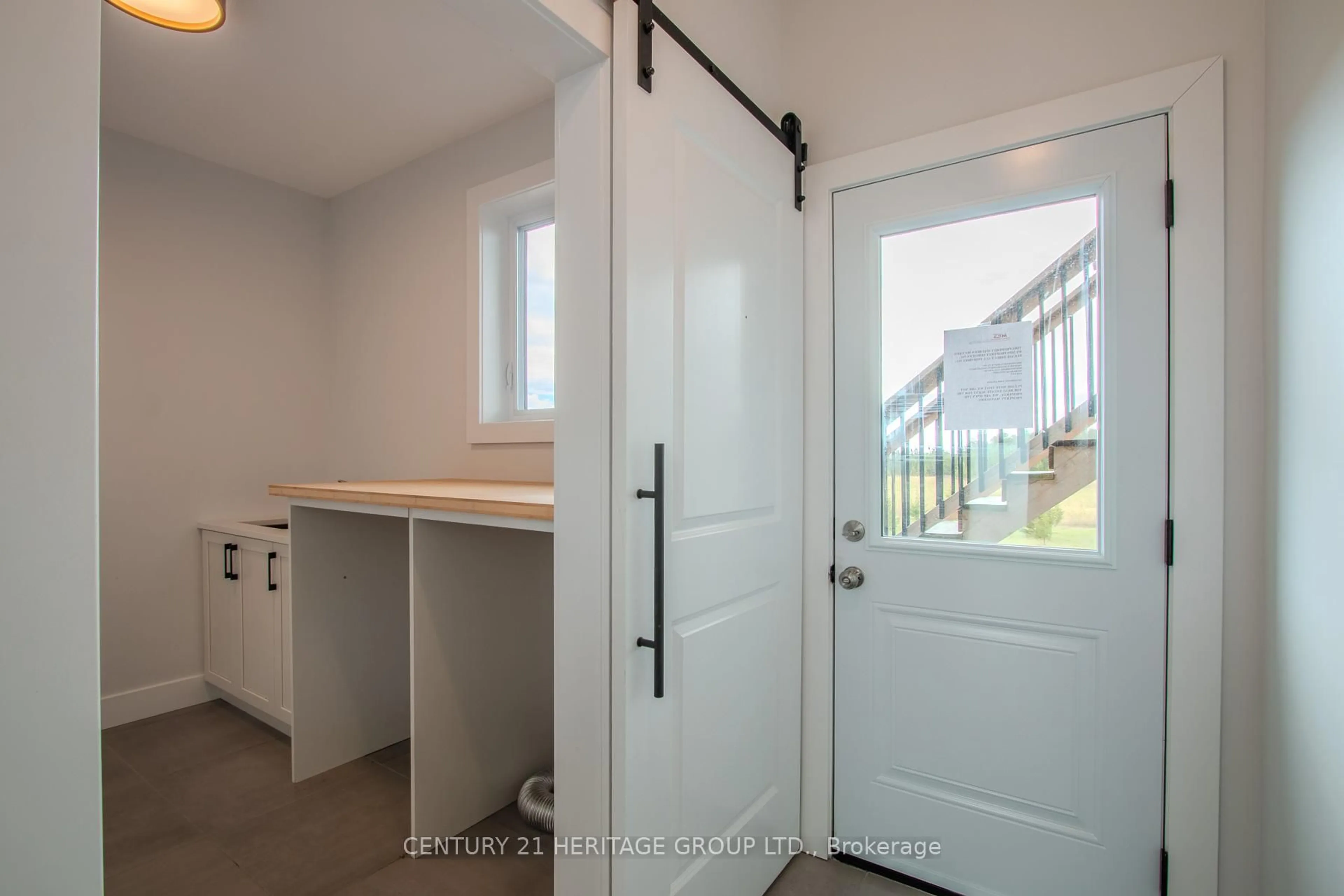 Indoor entryway for 41 County 29 Rd, Prince Edward County Ontario K0K 1T0