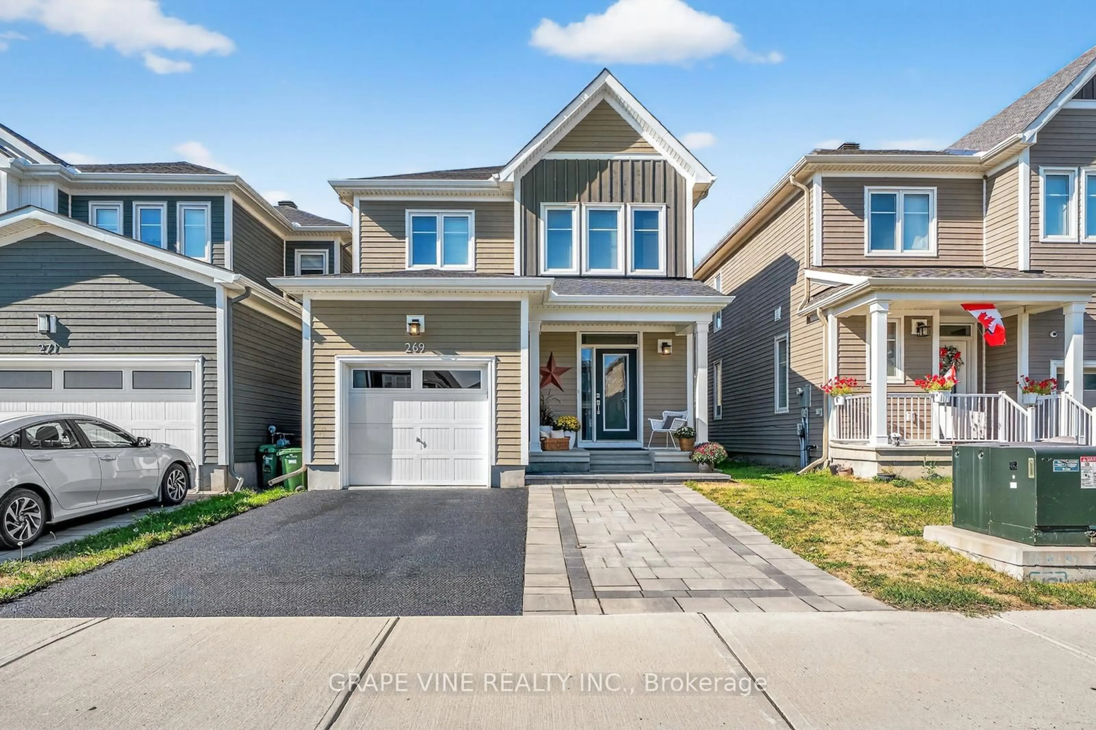 Home with vinyl exterior material, street for 269 Meynell Rd, Richmond Ontario K0A 2Z0