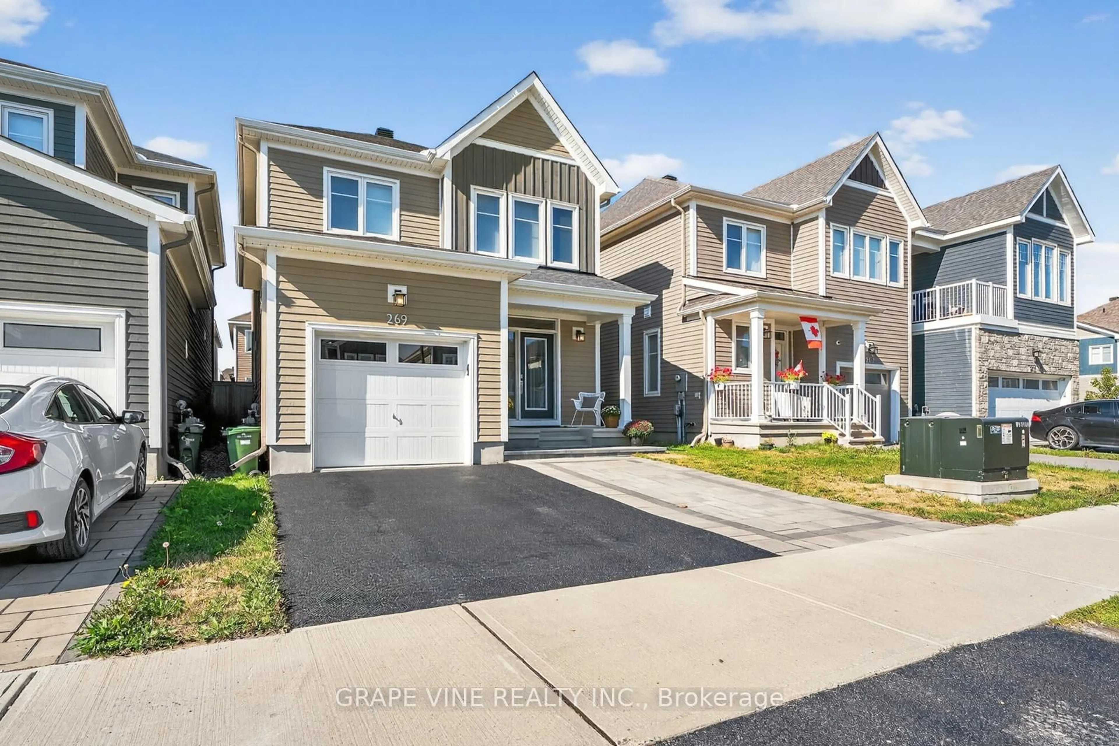 Home with vinyl exterior material, street for 269 Meynell Rd, Richmond Ontario K0A 2Z0